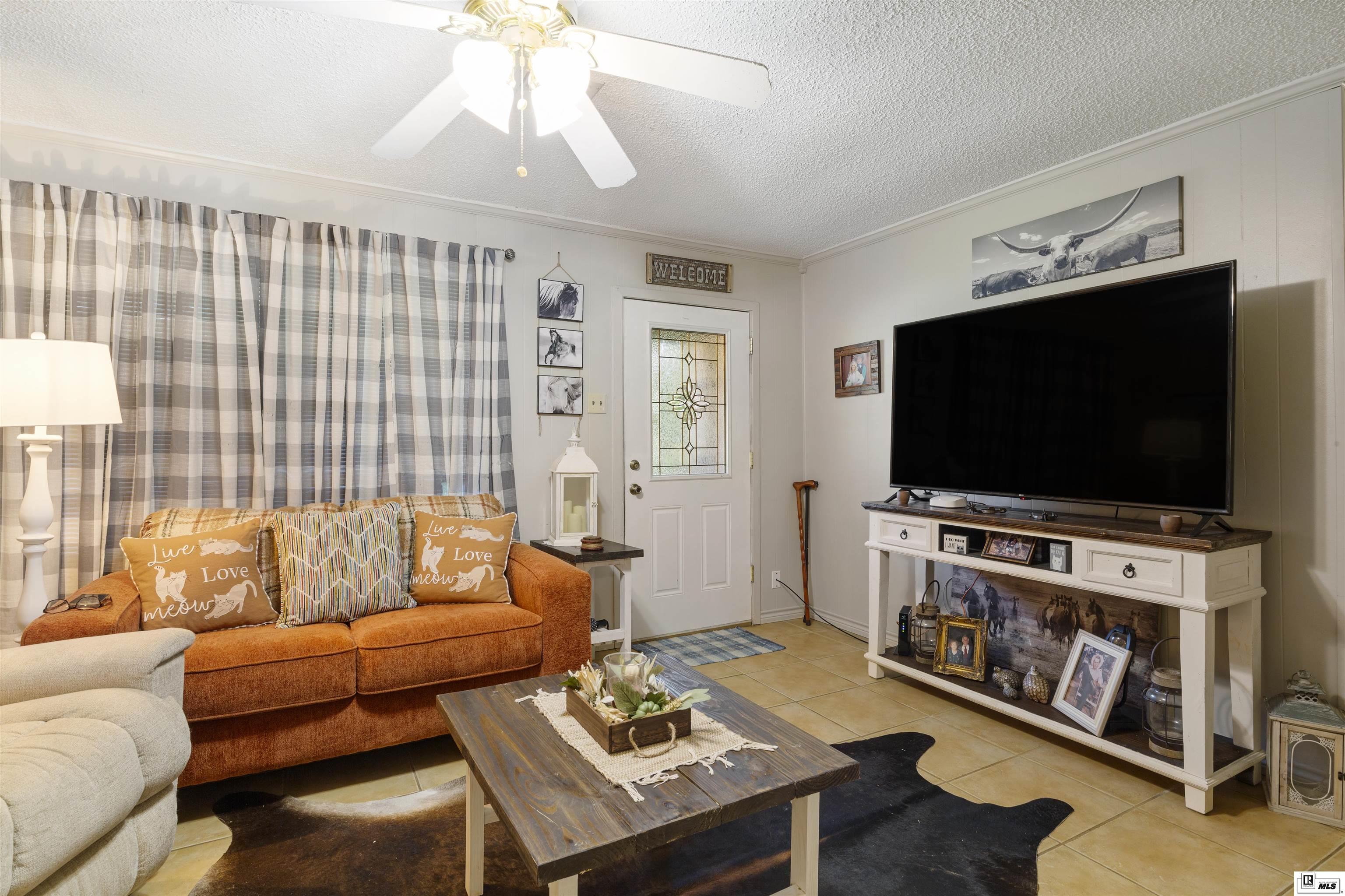 5568 Highway 126
