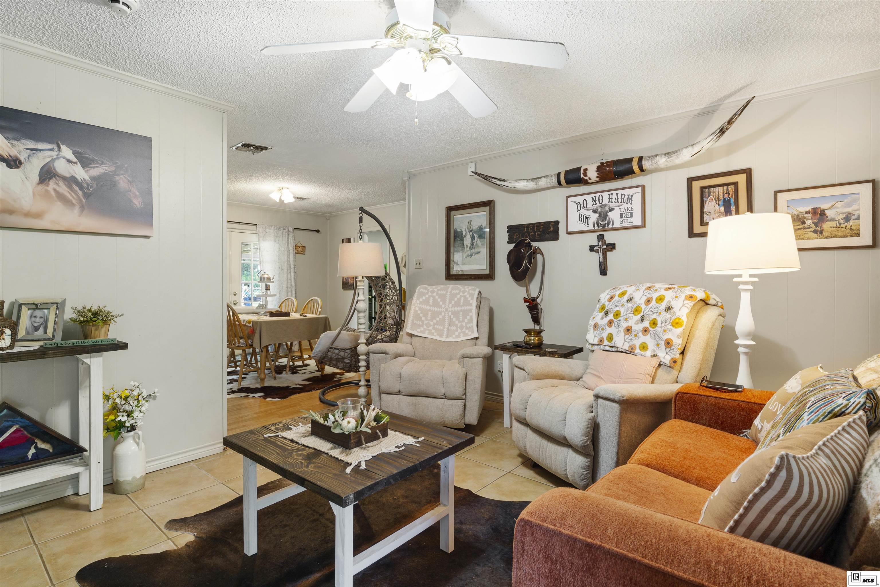 5568 Highway 126