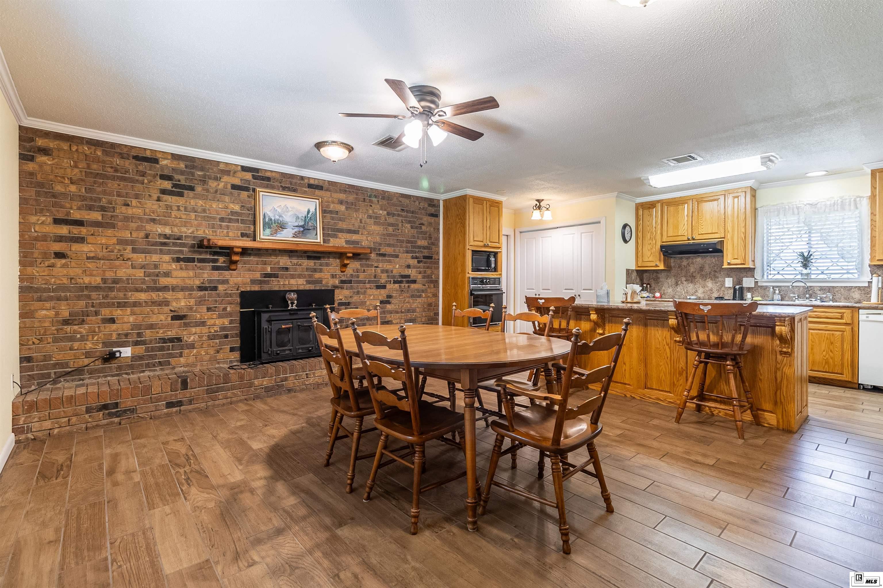 23 Willow Drive