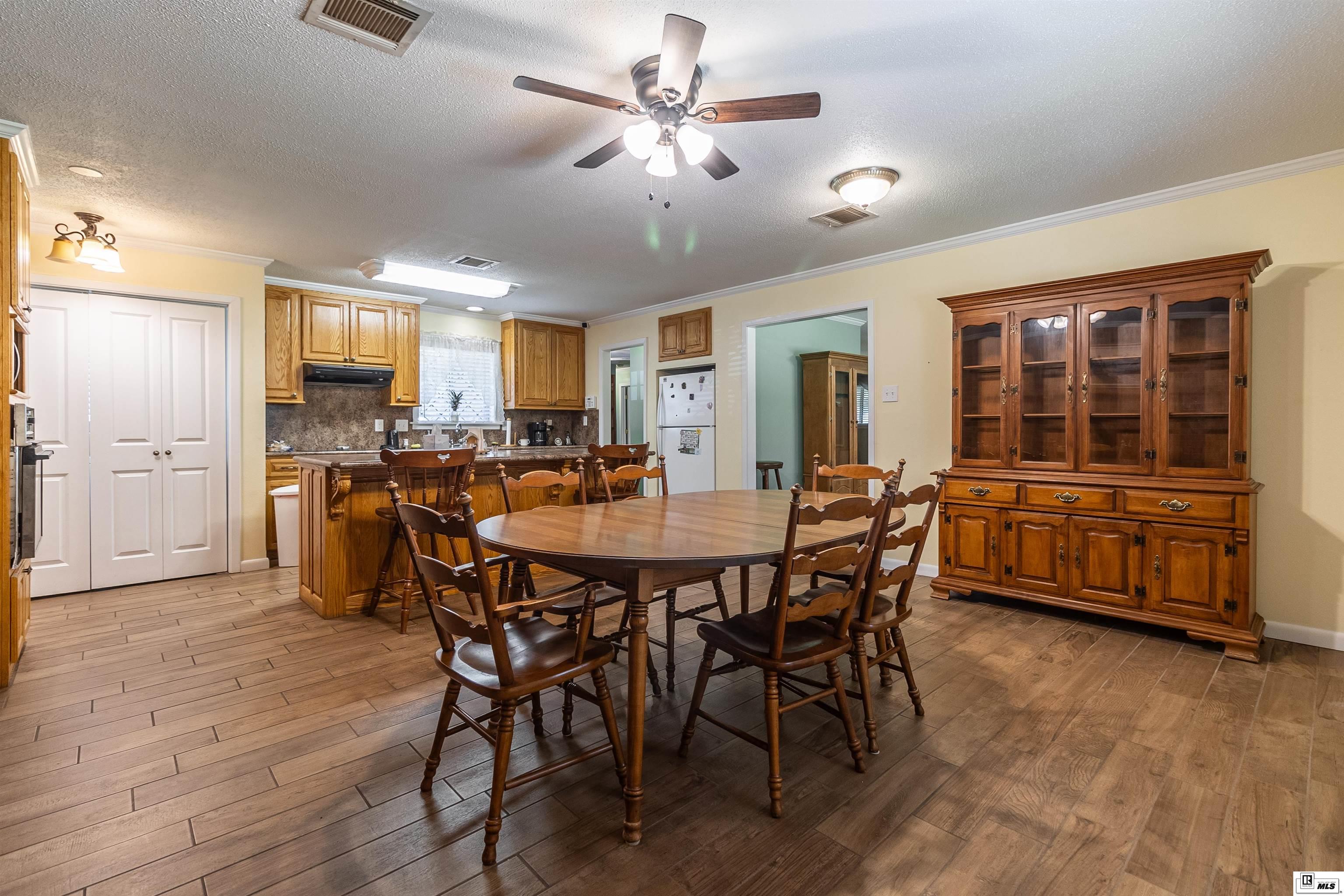 23 Willow Drive