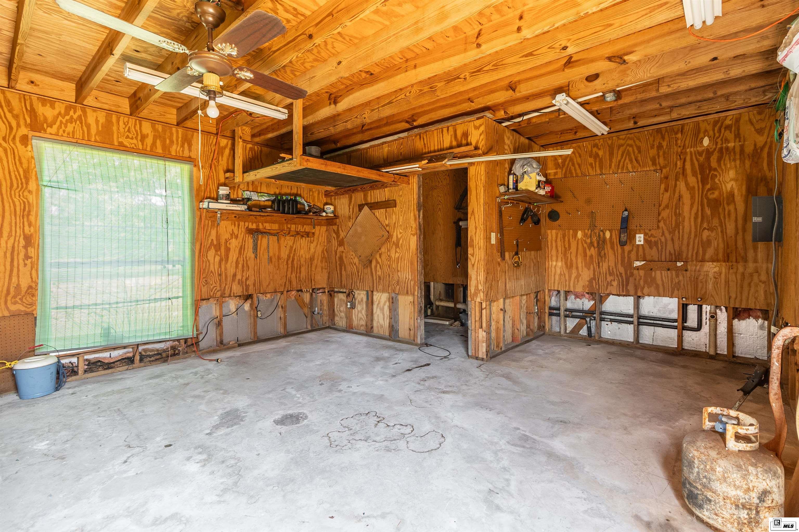 23 Willow Drive