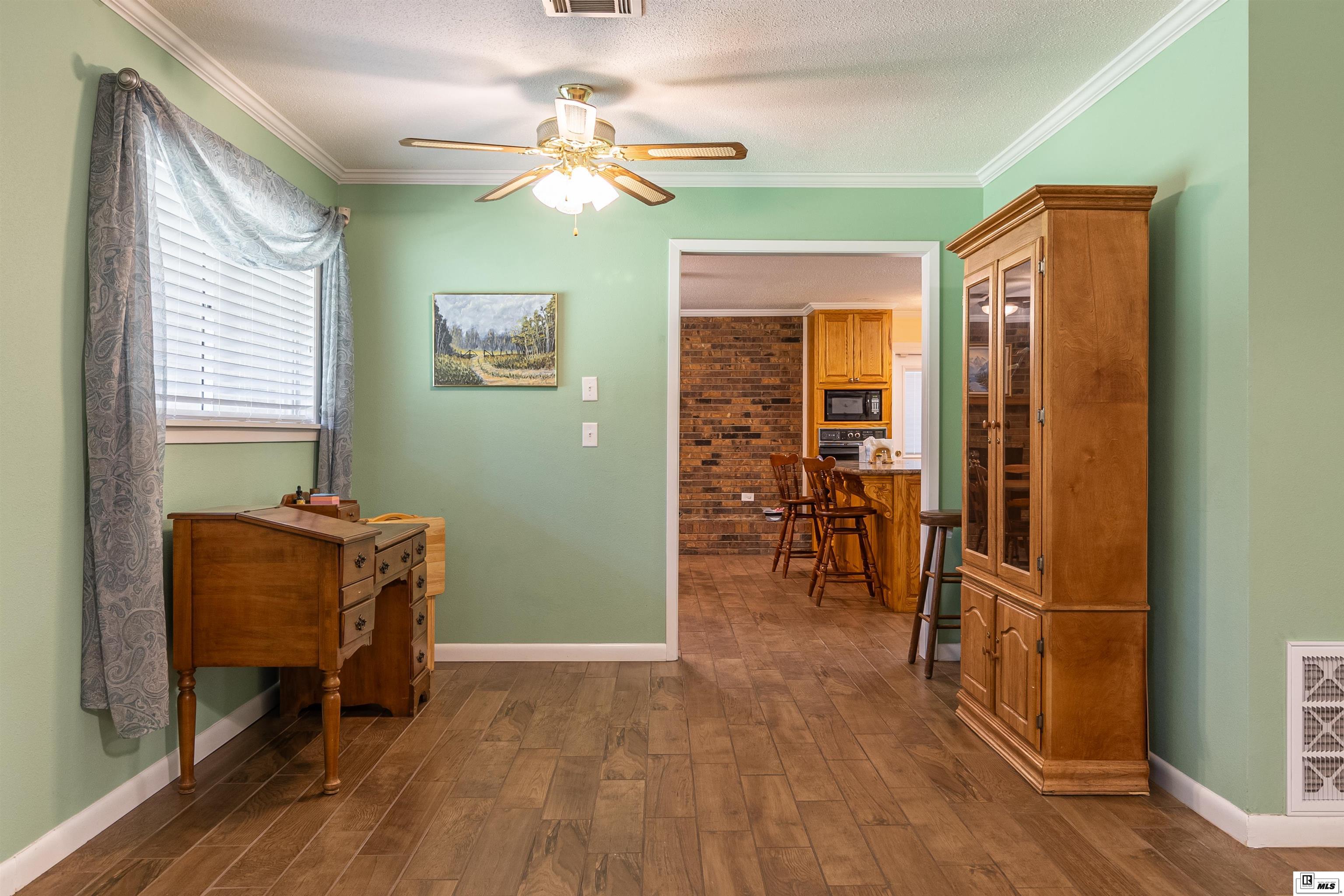 23 Willow Drive