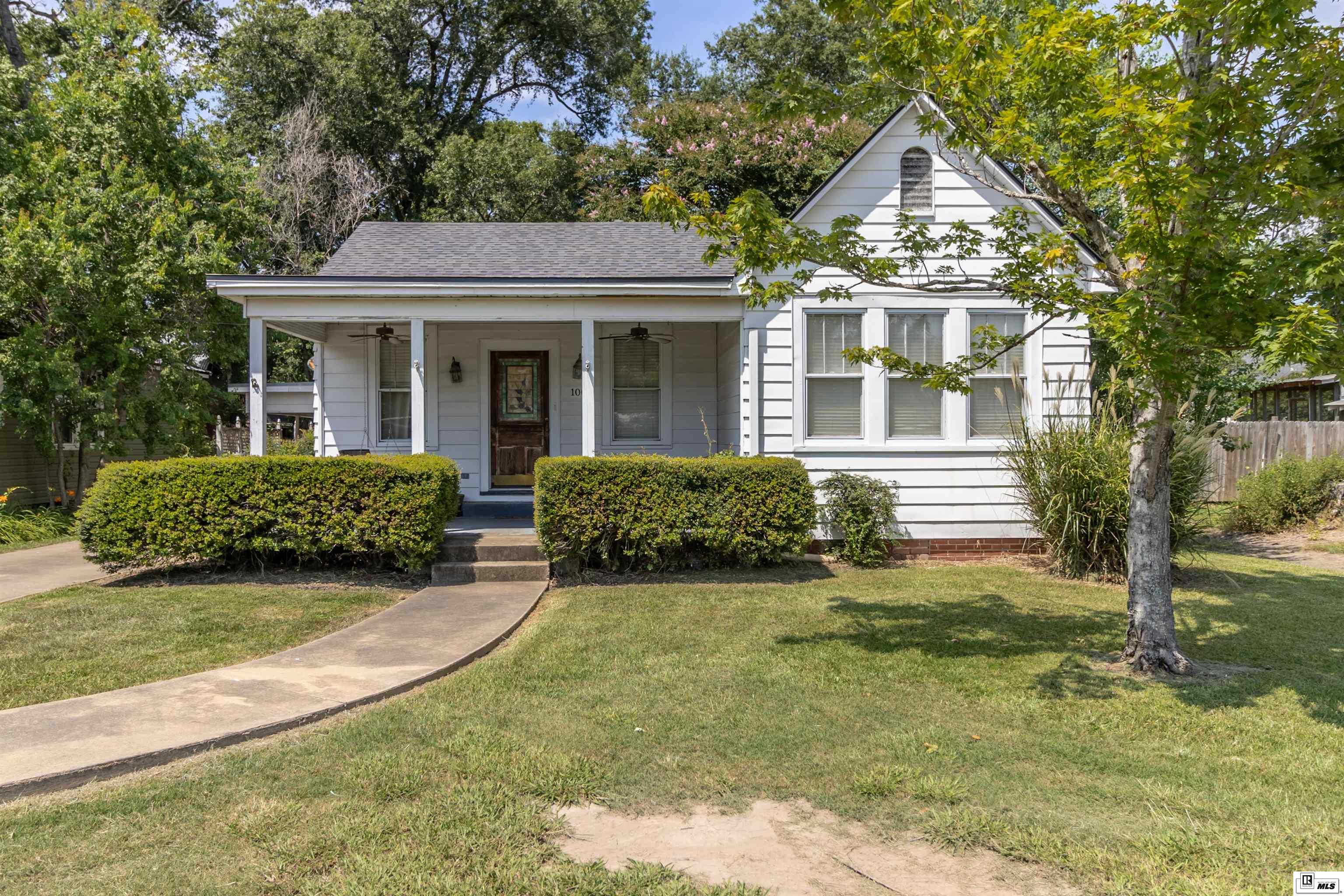 1008 Cotton Street