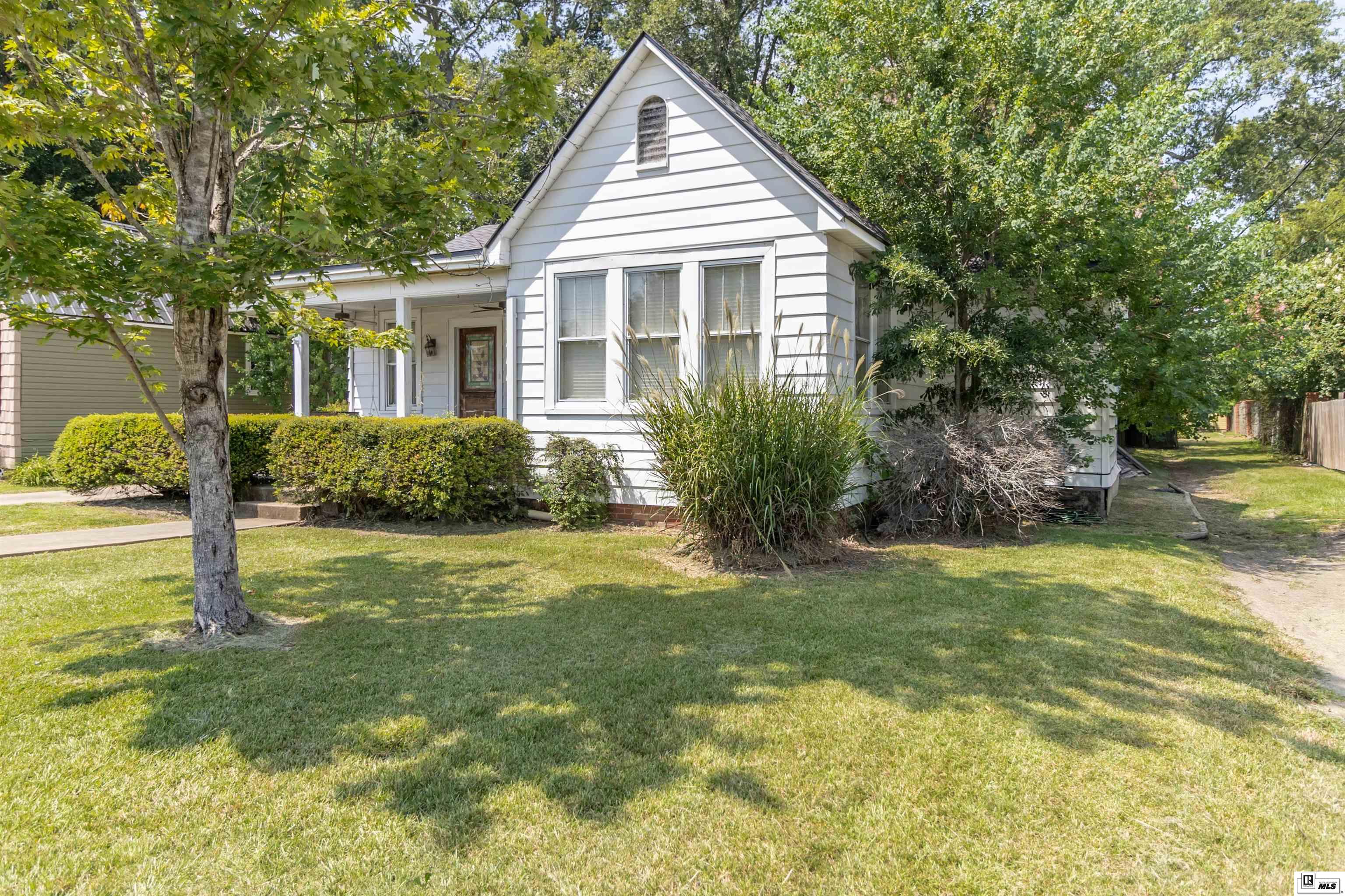 1008 Cotton Street