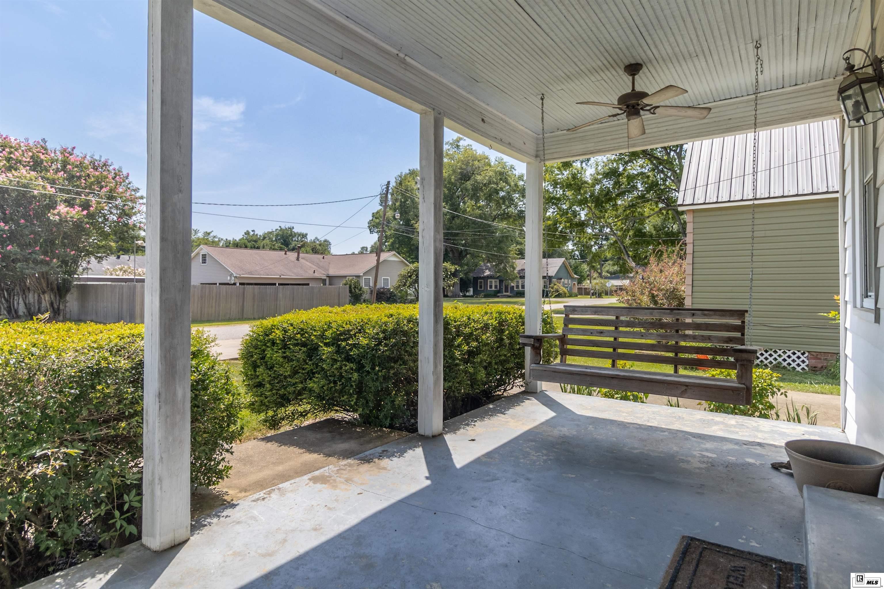 1008 Cotton Street