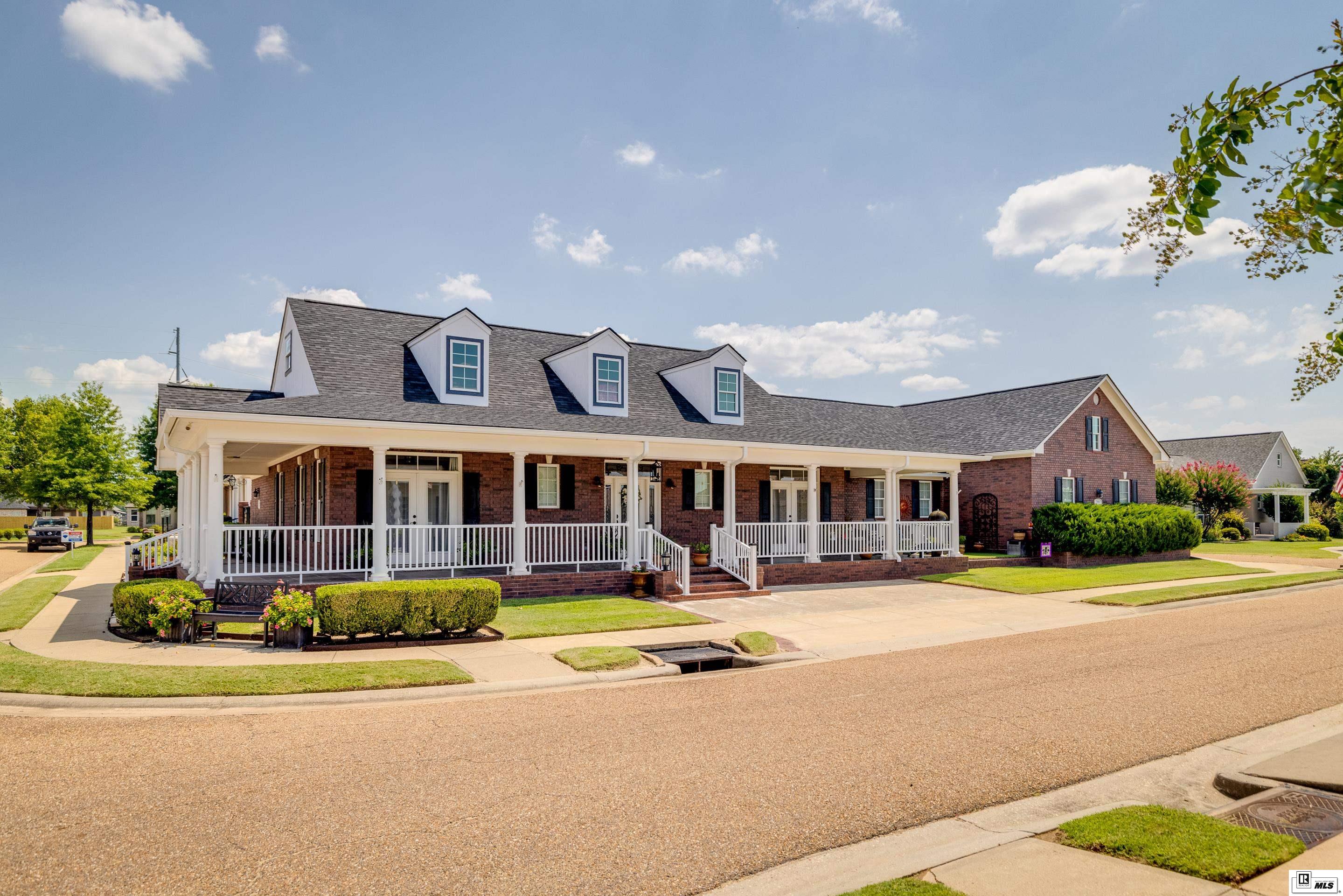 300 Lenox Bridge Road