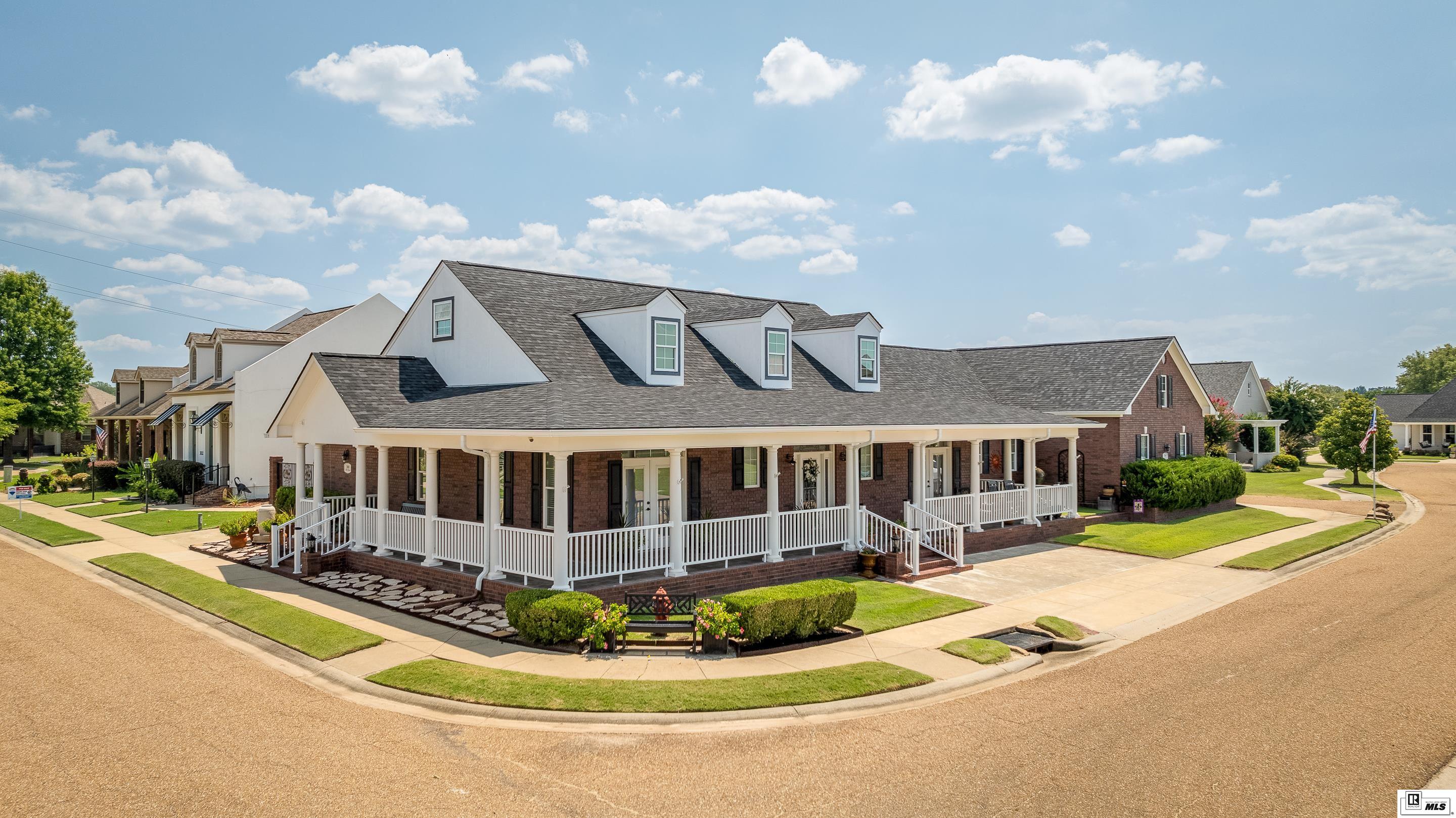 300 Lenox Bridge Road