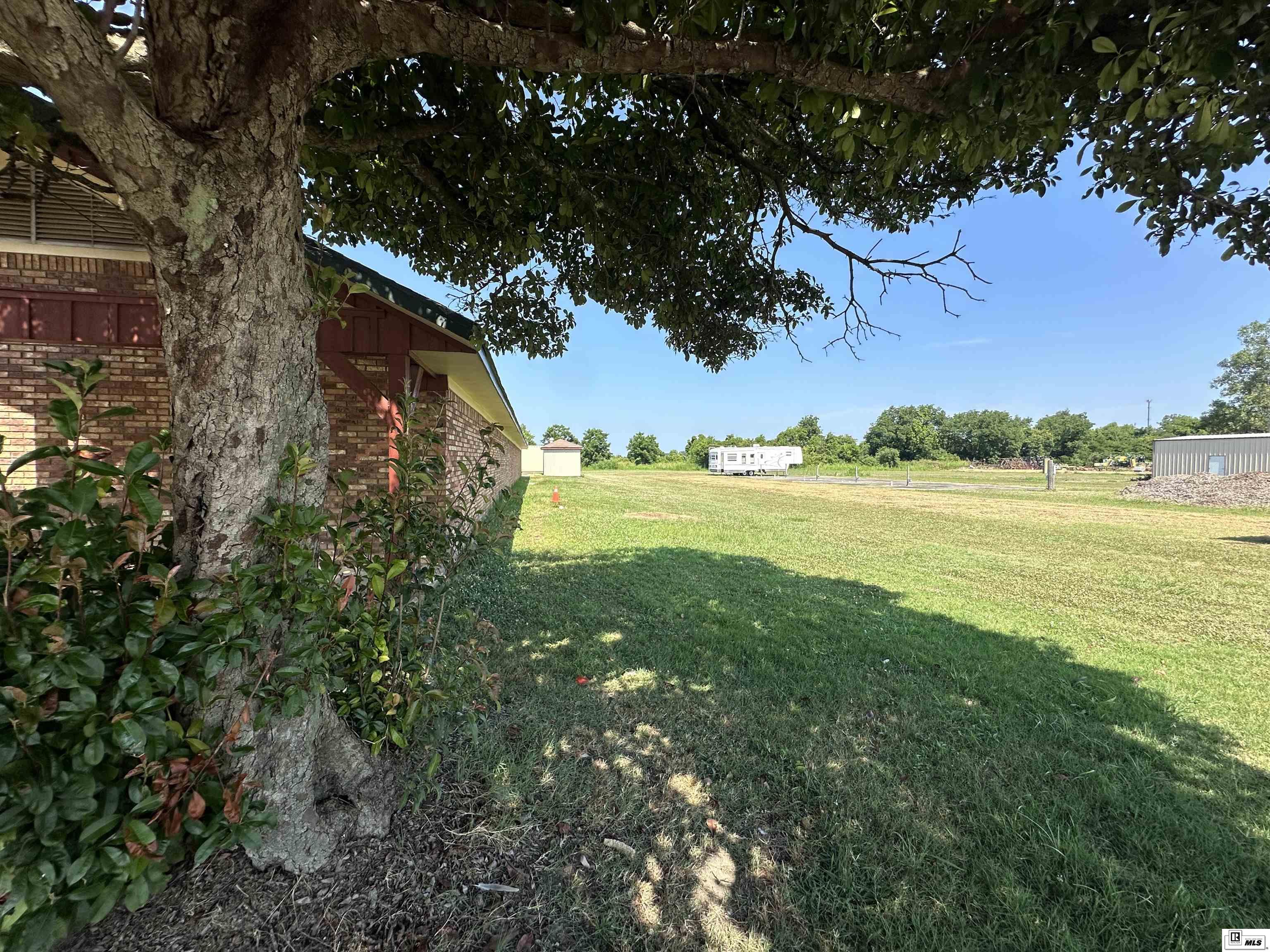 9634 Highway 65 S
