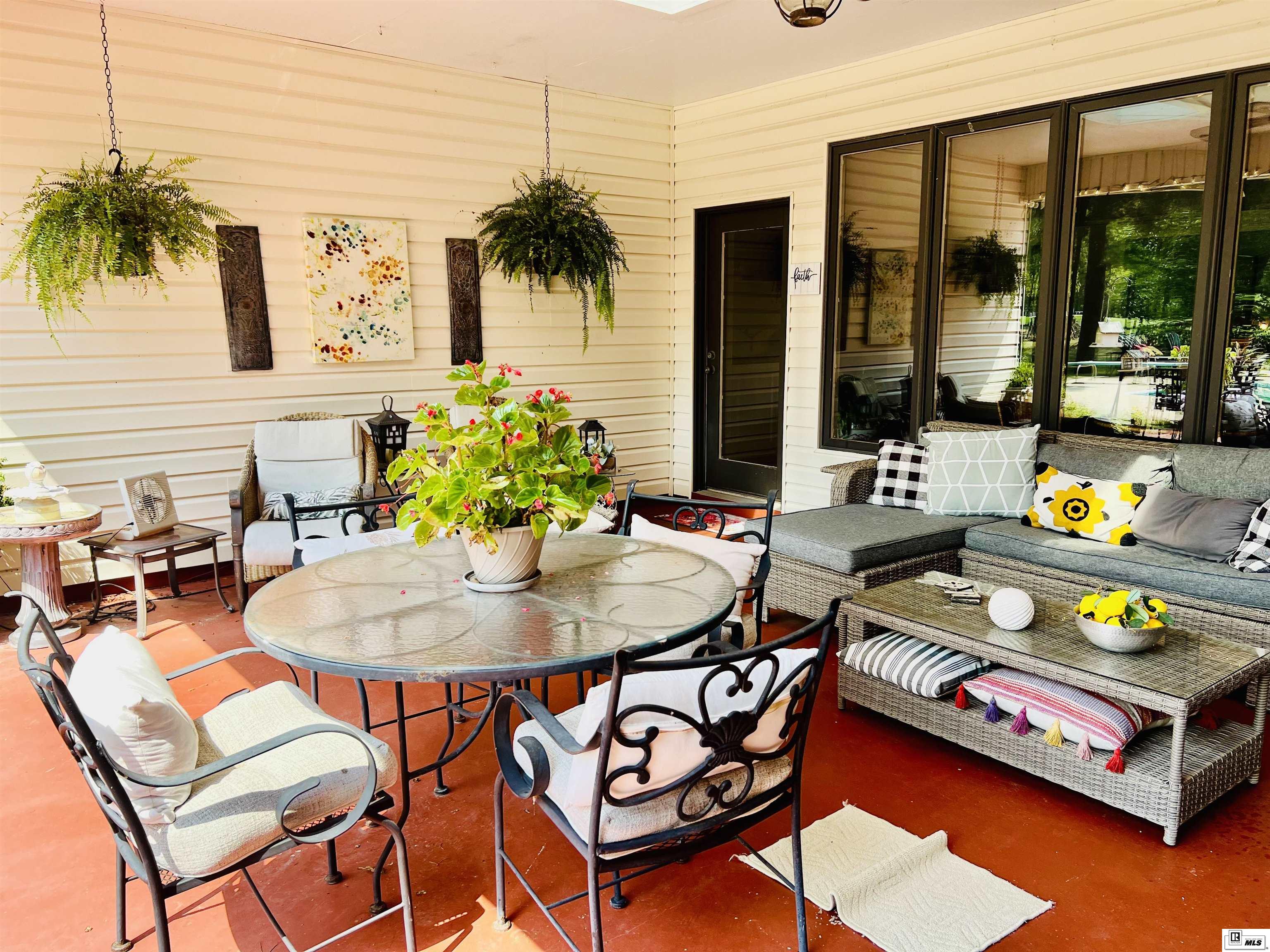 101 Kendall Ridge Drive