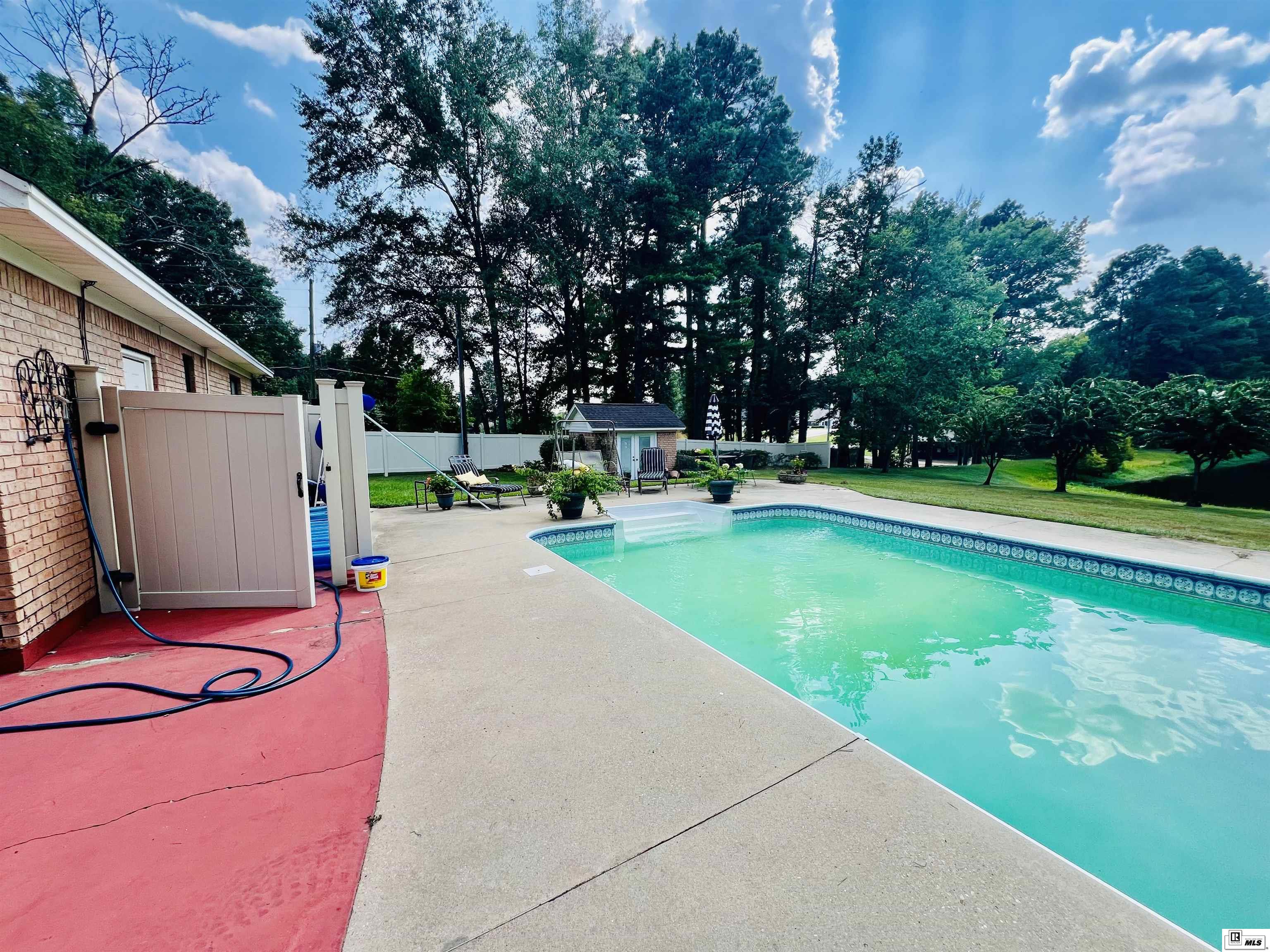 101 Kendall Ridge Drive