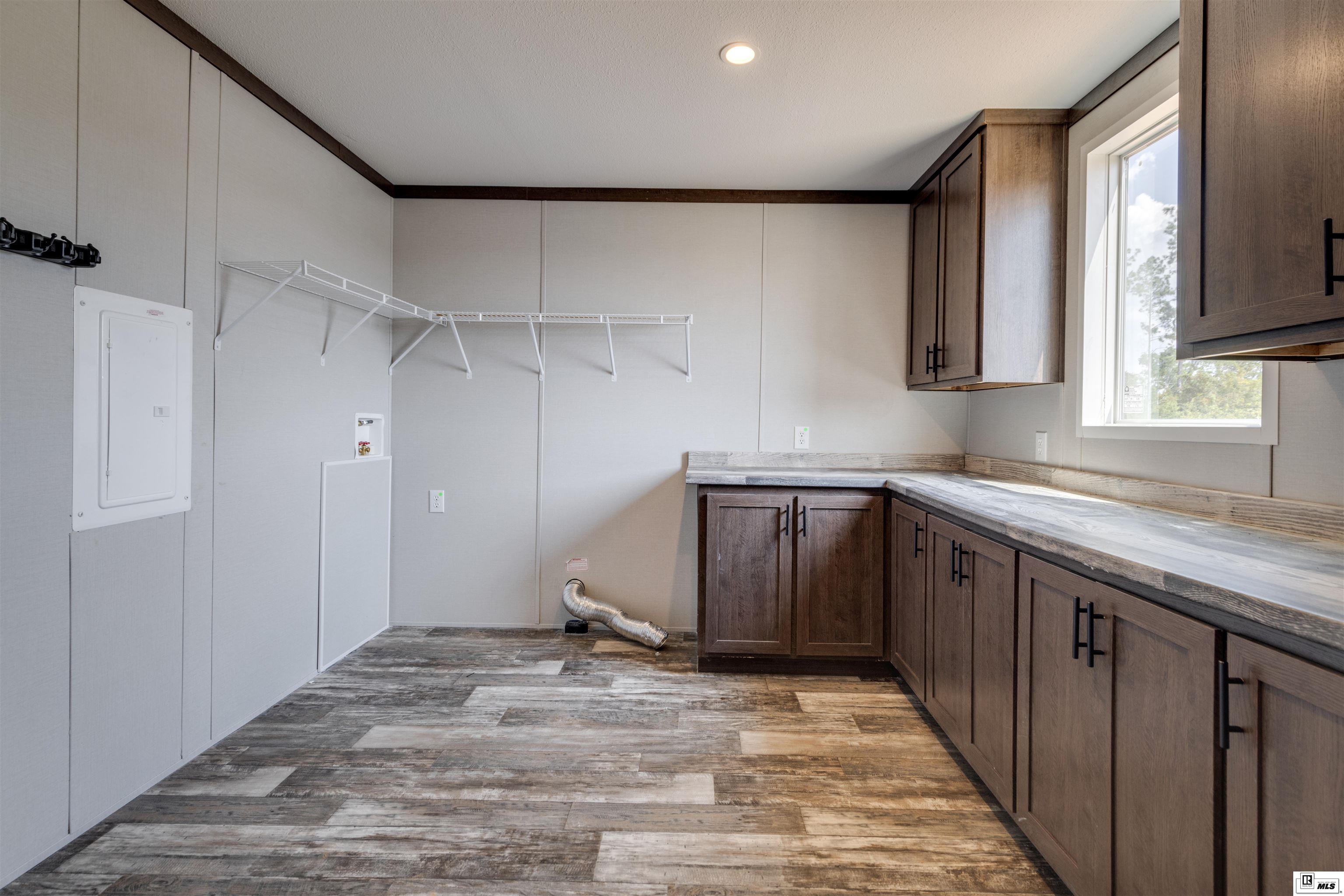 213 New Mineral Springs Road