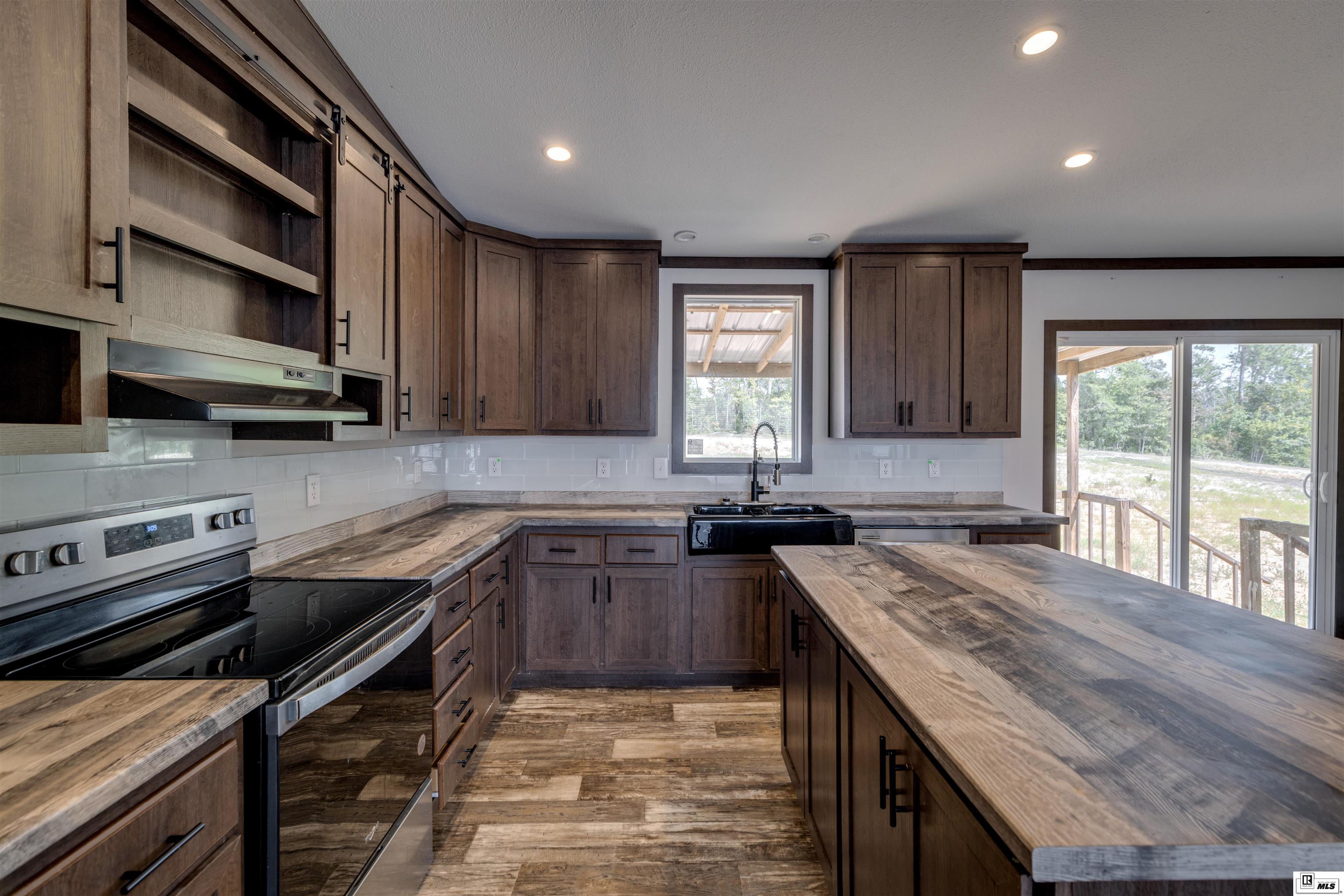 213 New Mineral Springs Road