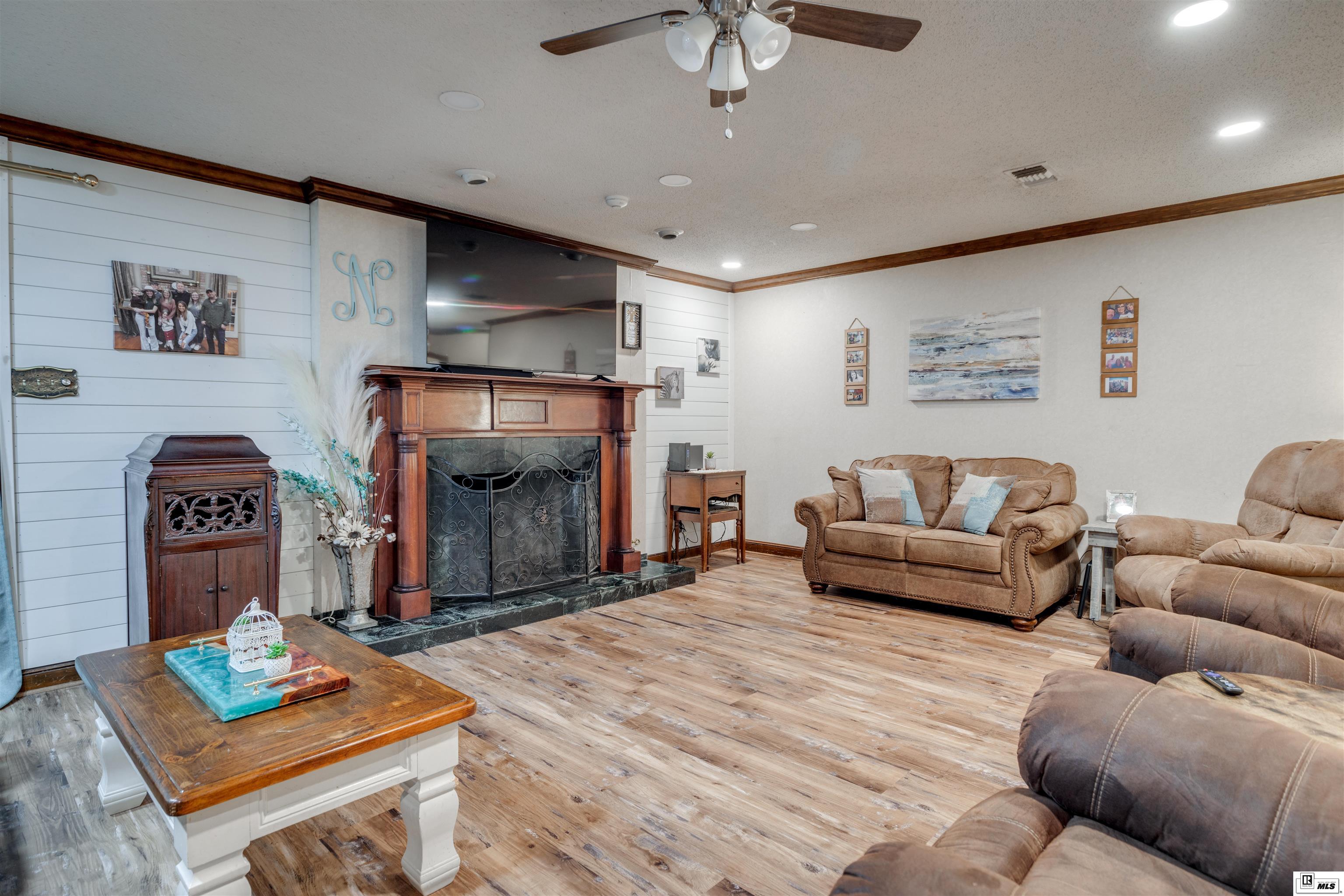 2108 Gemini Circle