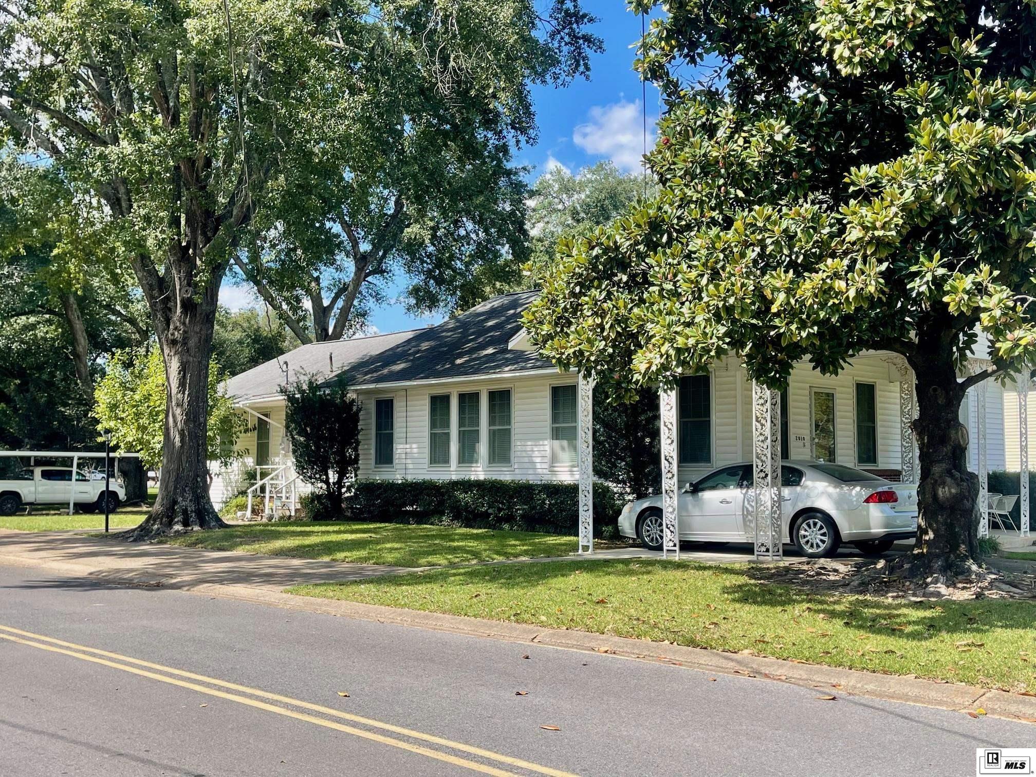 2010 West Street
