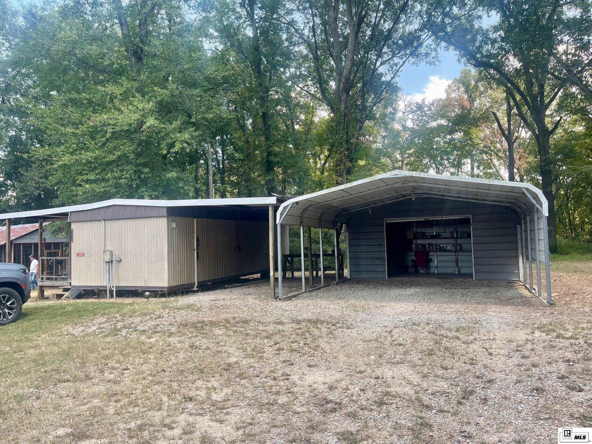 296 Julian King Road