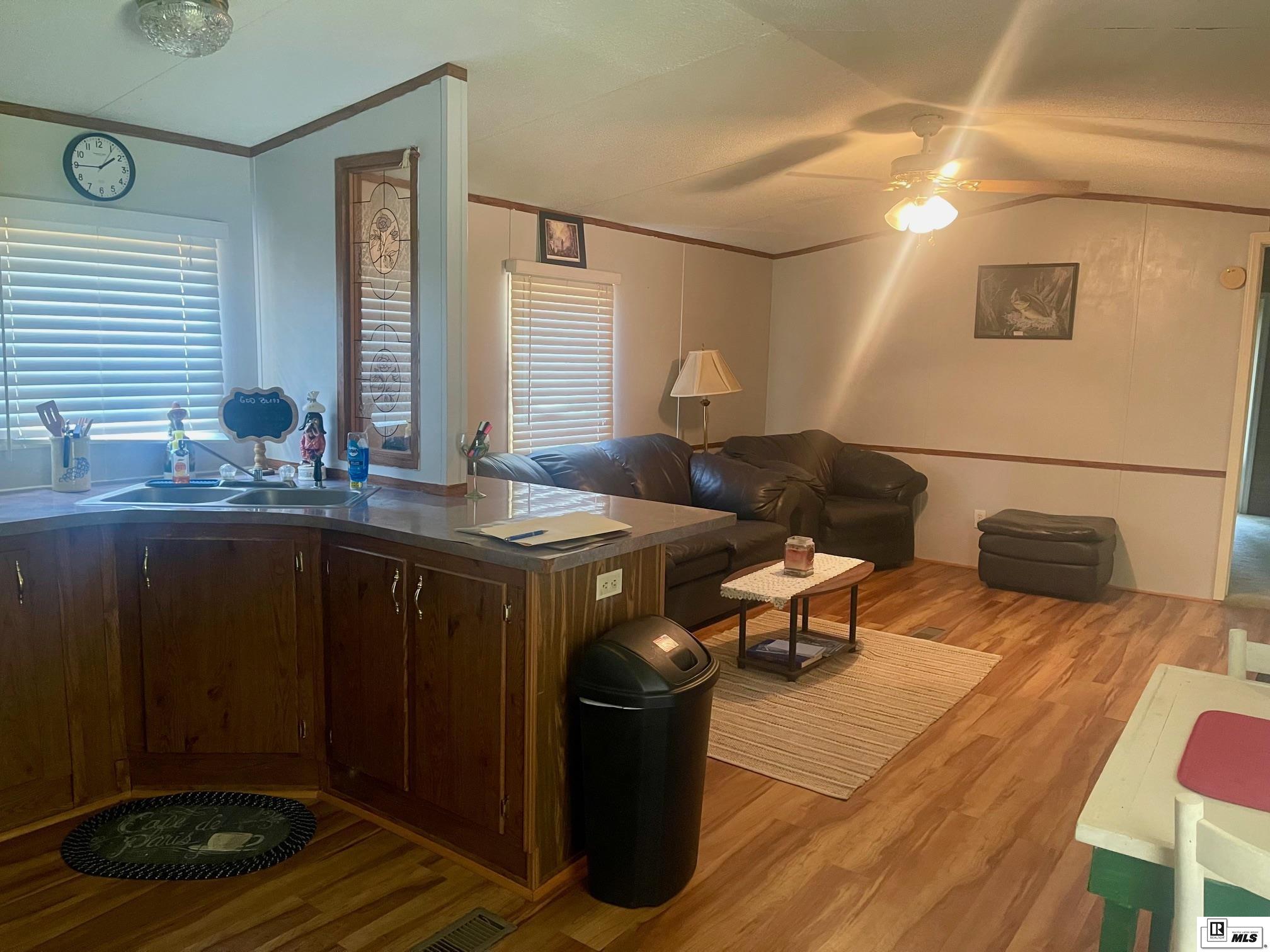 296 Julian King Road