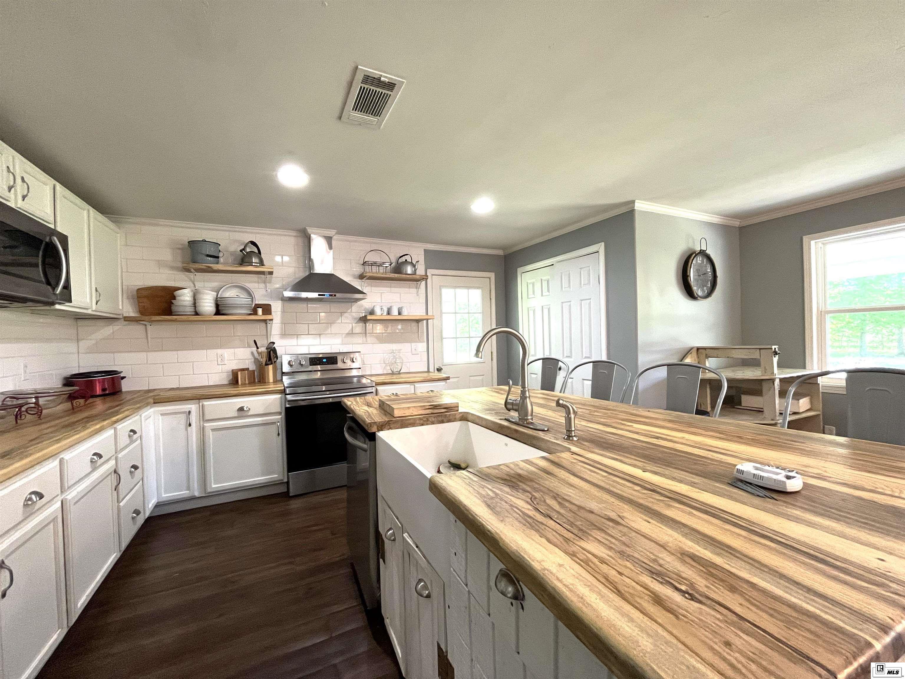 713 Big Ridge Road