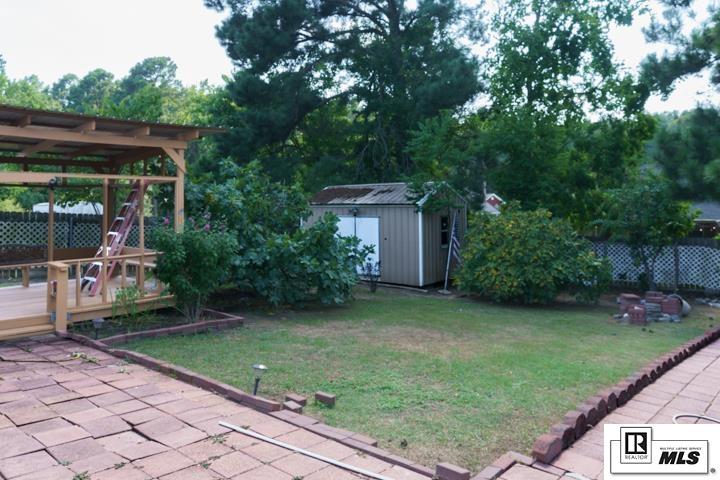 123 Greenfield Circle