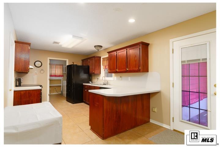 123 Greenfield Circle