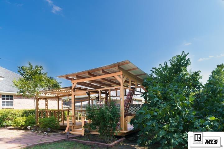 123 Greenfield Circle