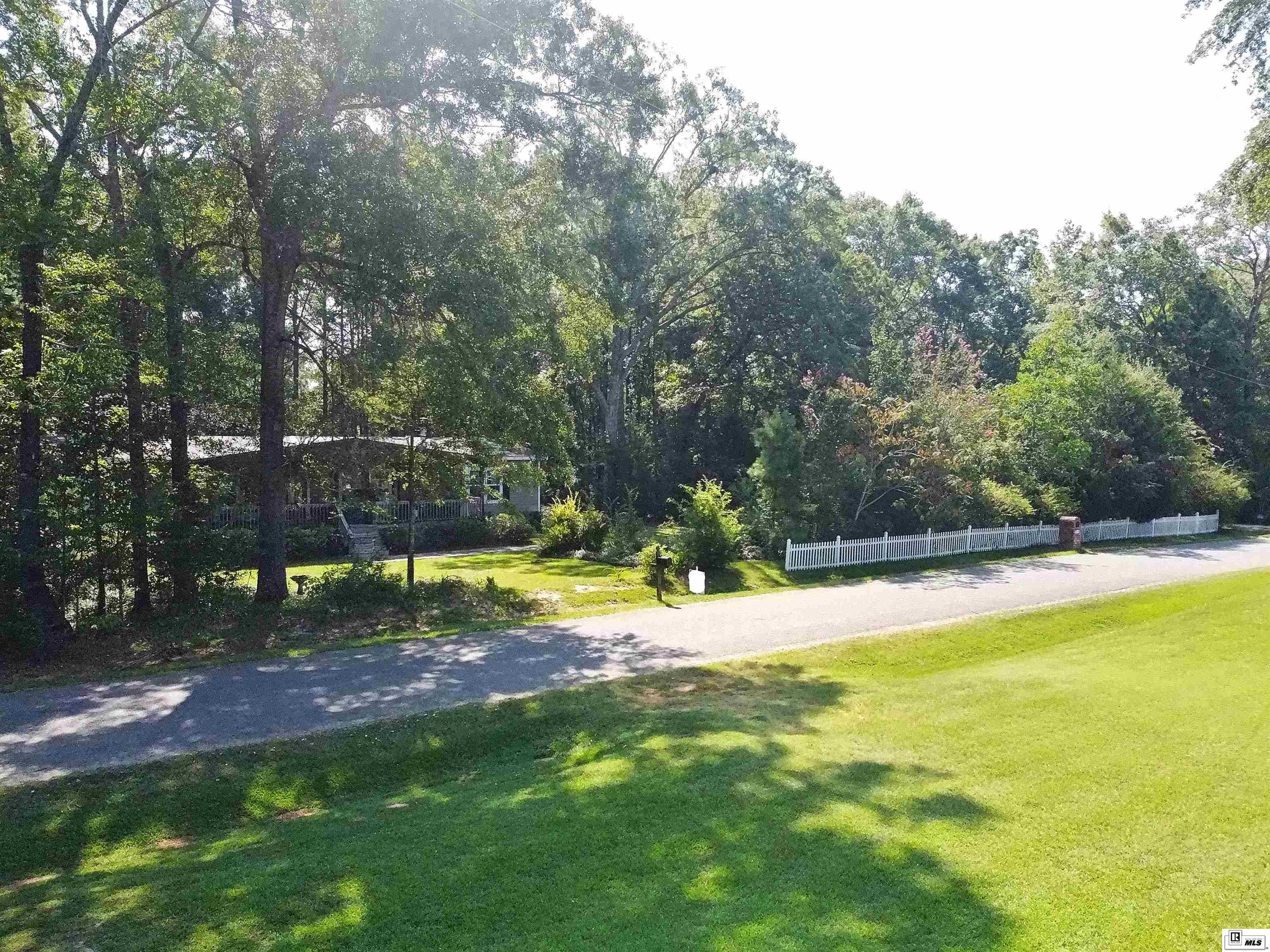 112 Suanna Lane