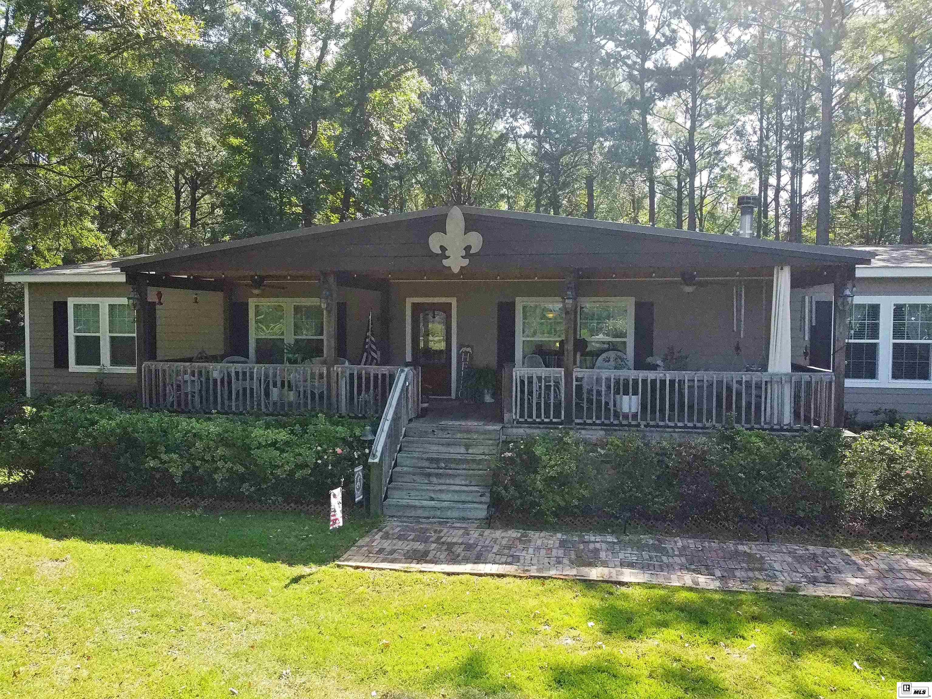 112 Suanna Lane