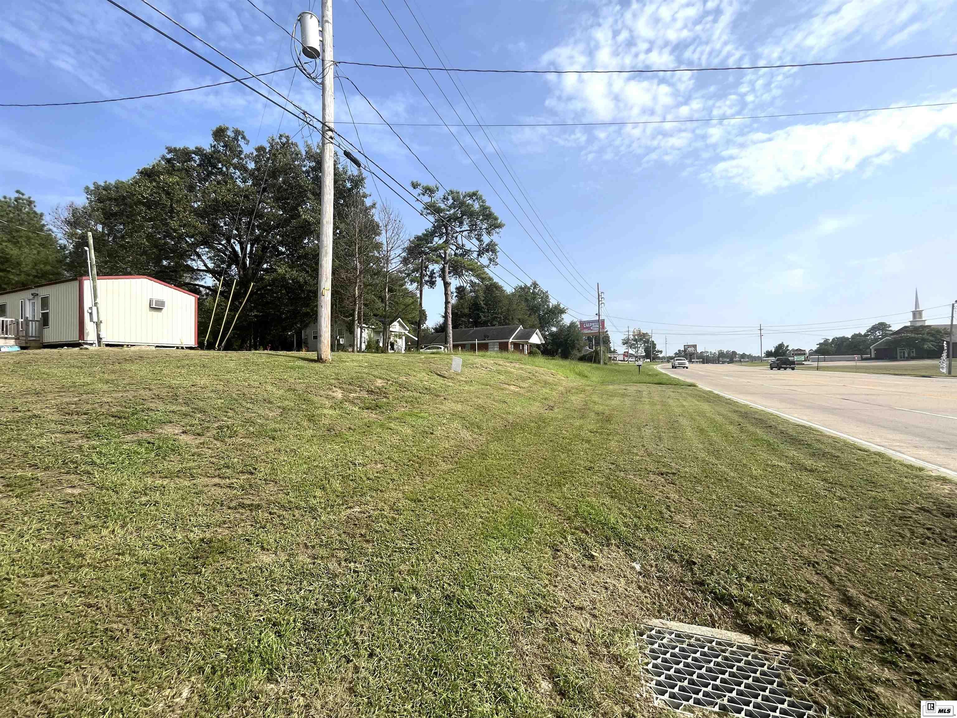 7215 Highway 165