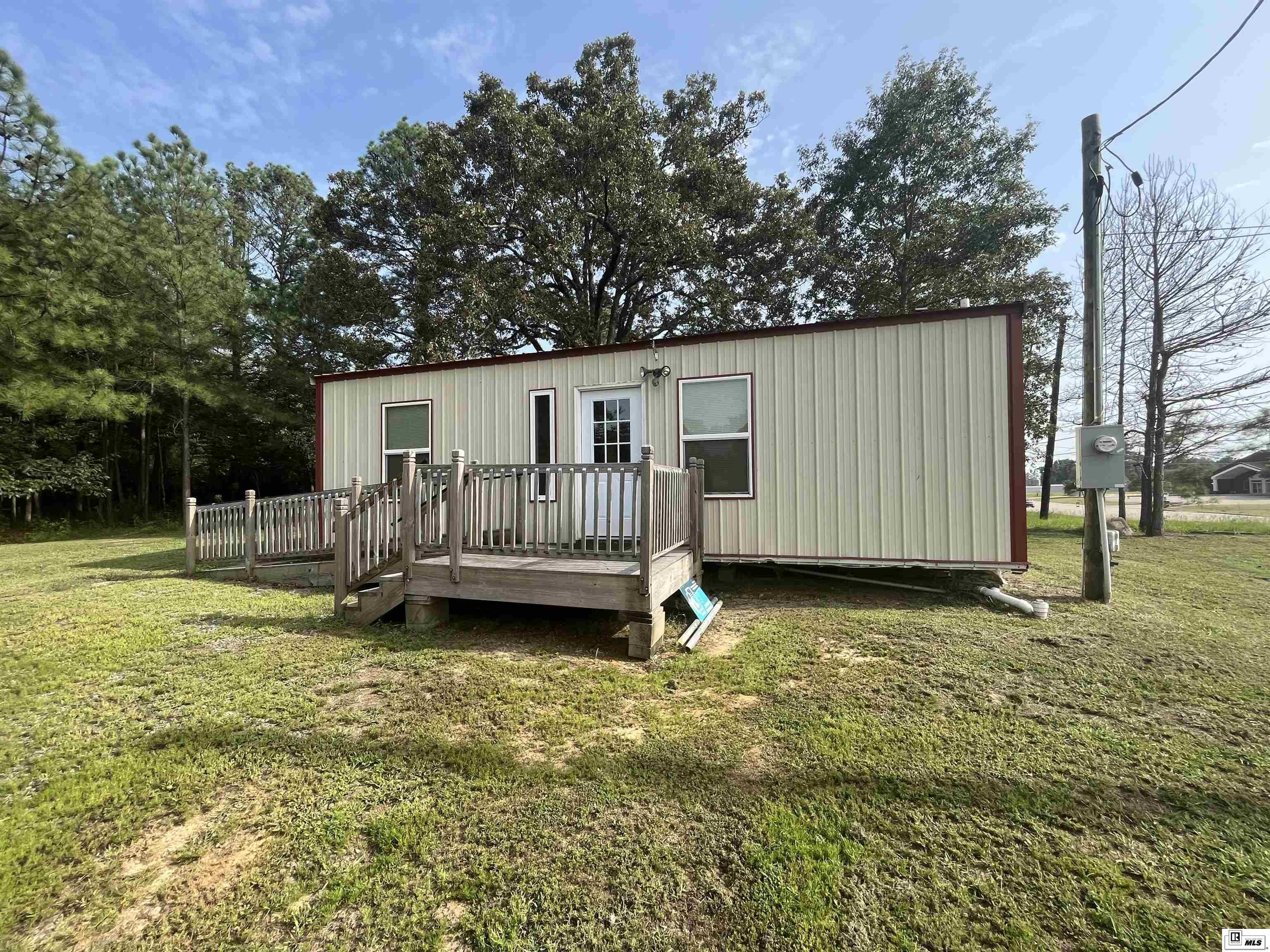 7215 Highway 165