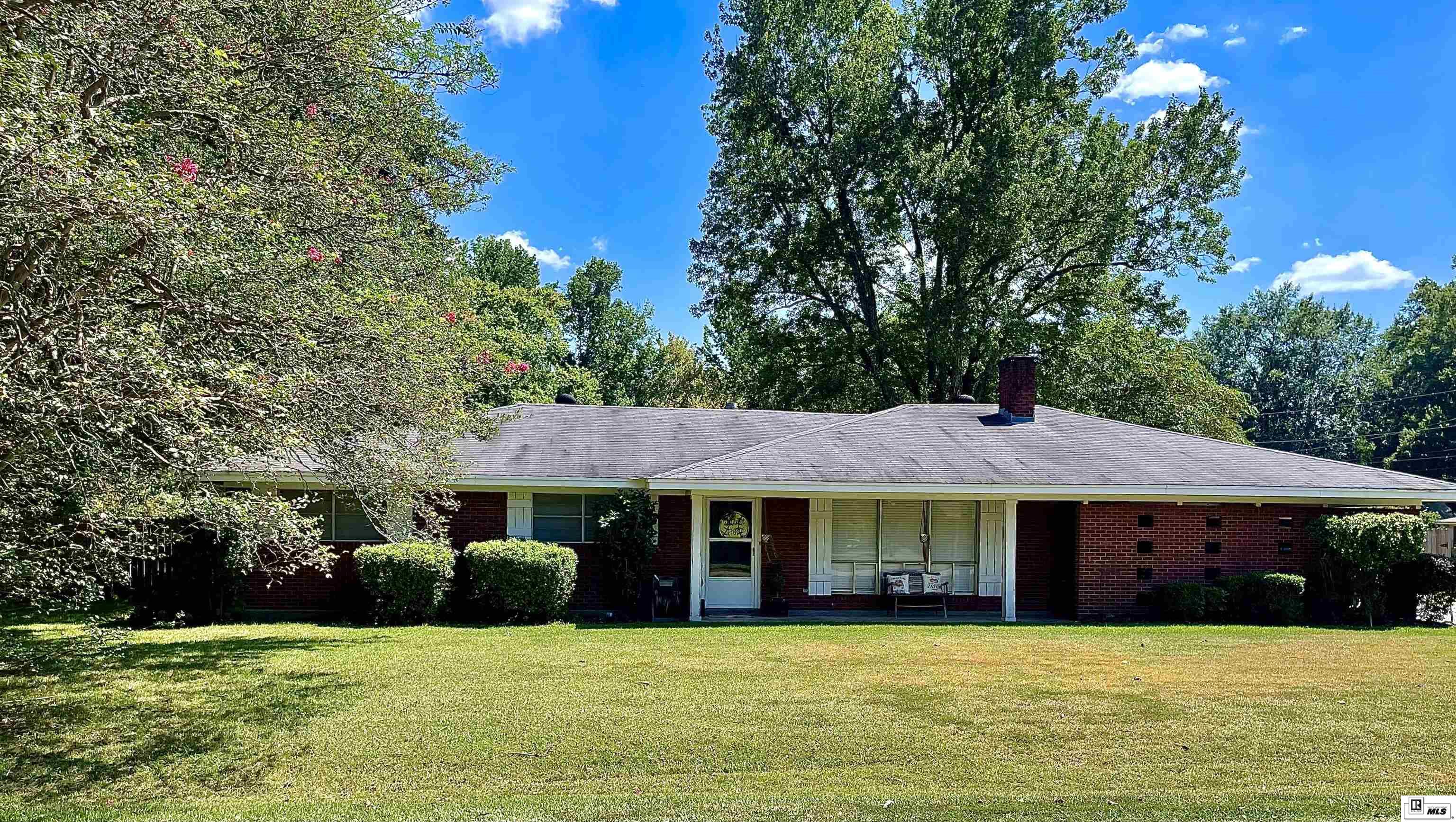 140 Bartholomew Drive