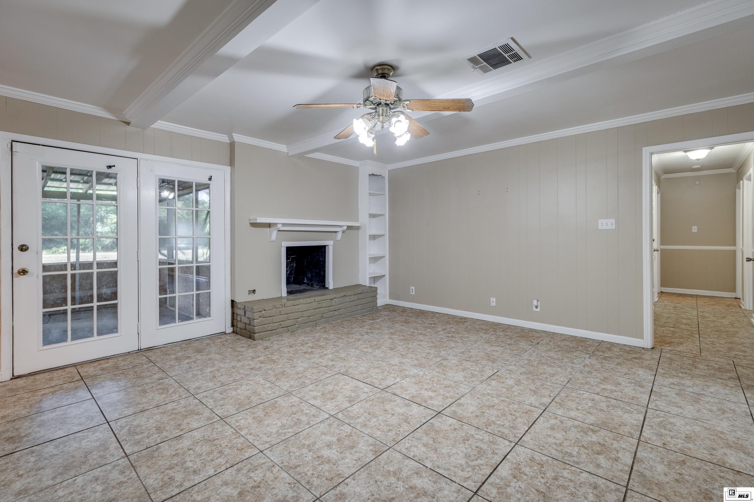25 Elmwood Drive