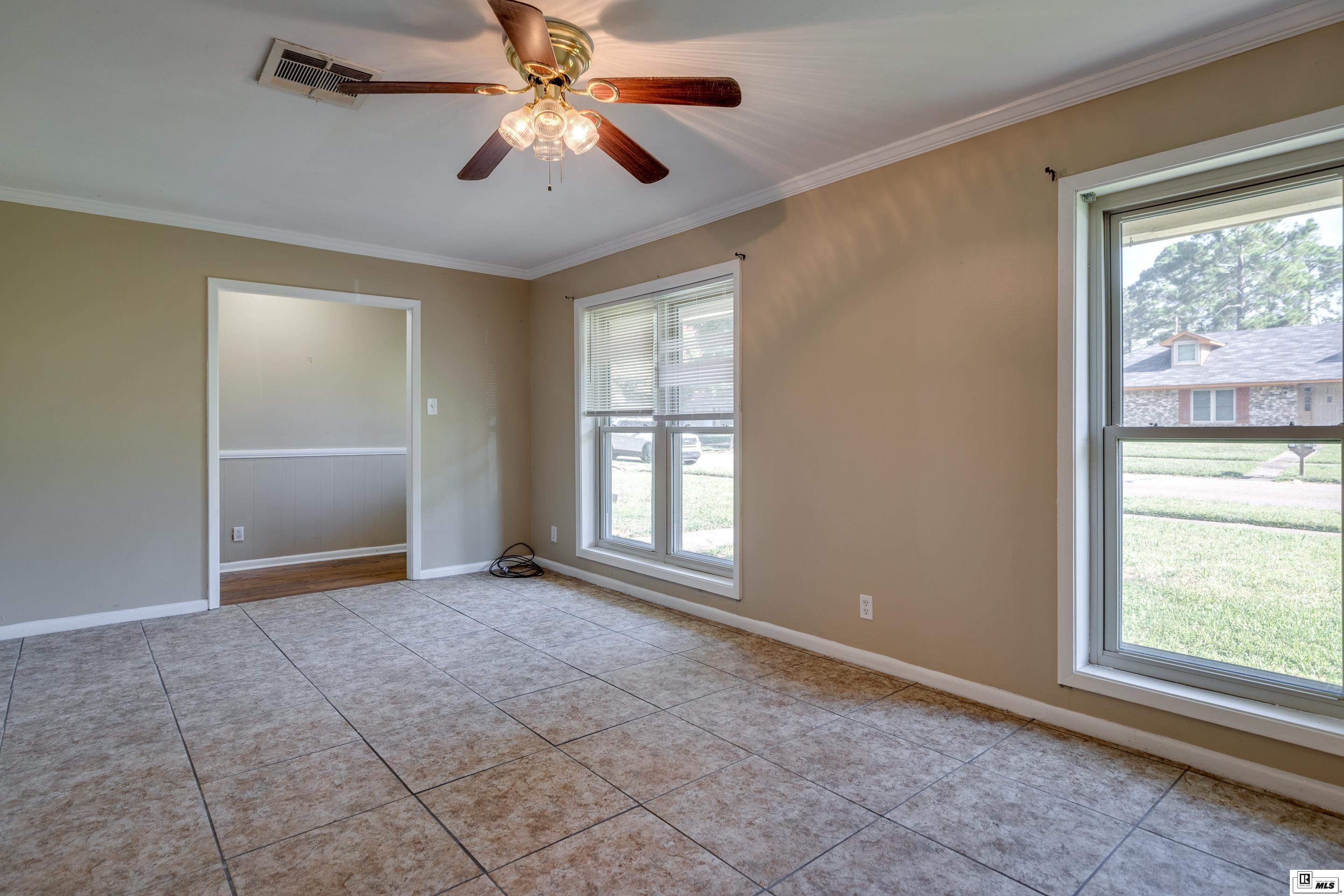 25 Elmwood Drive