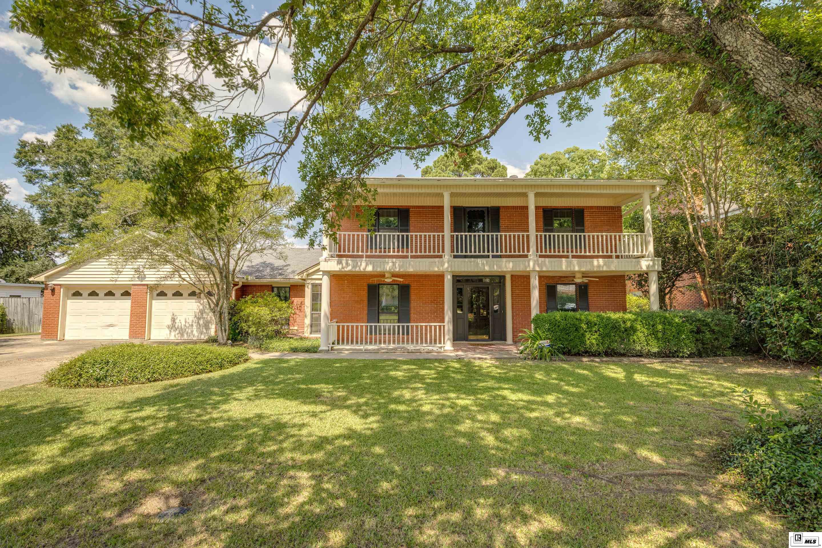 2809 River Oaks Drive