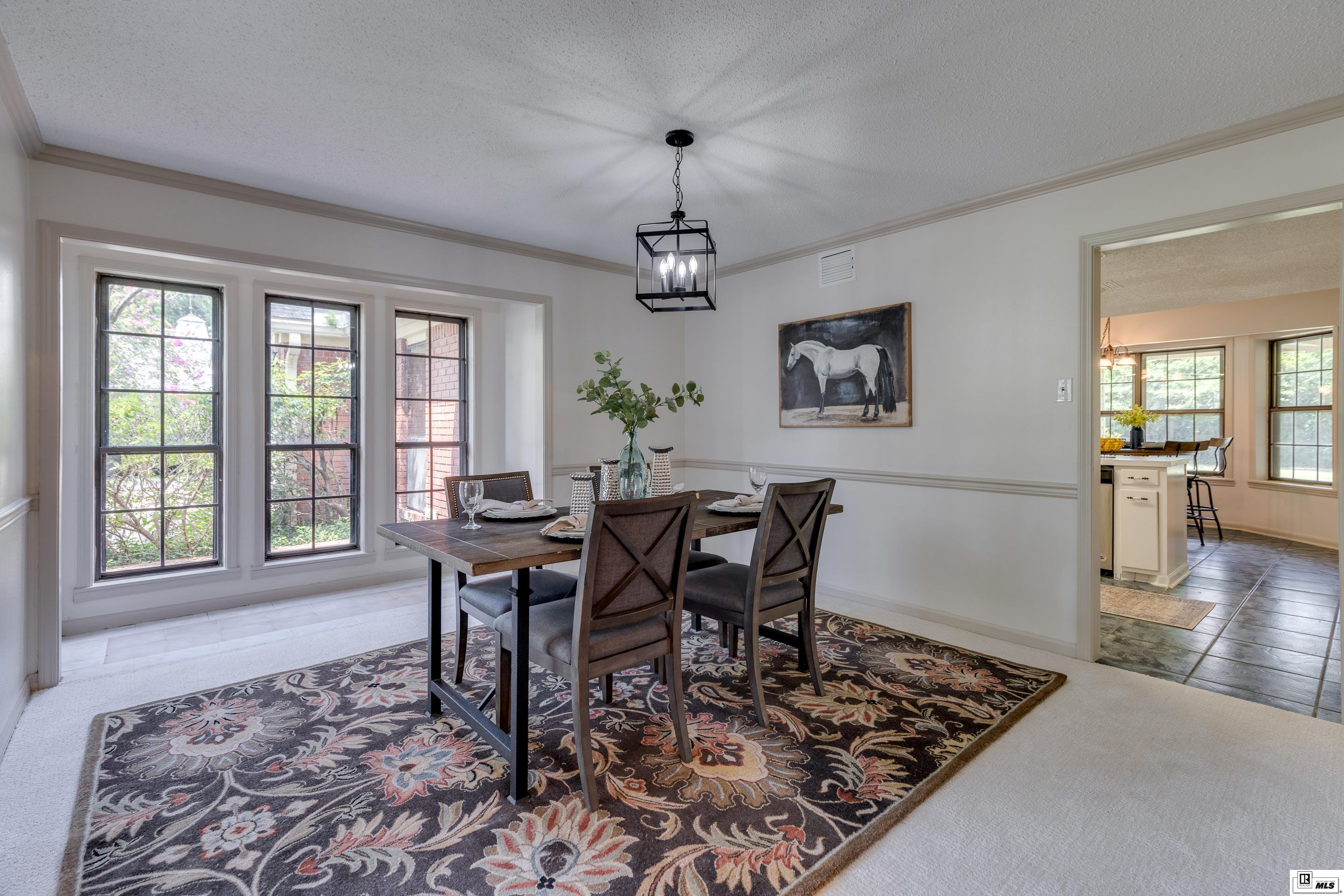 2809 River Oaks Drive