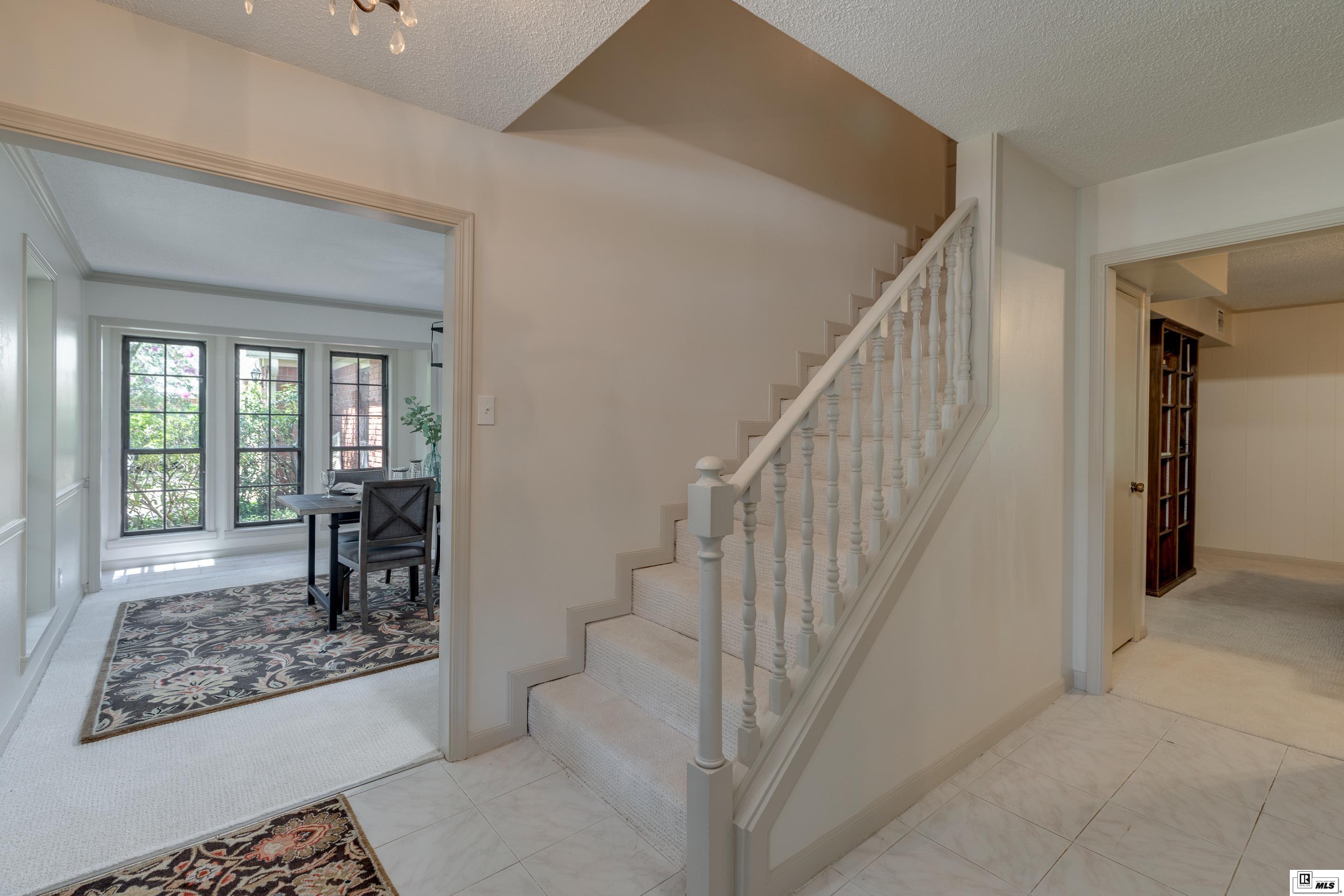 2809 River Oaks Drive