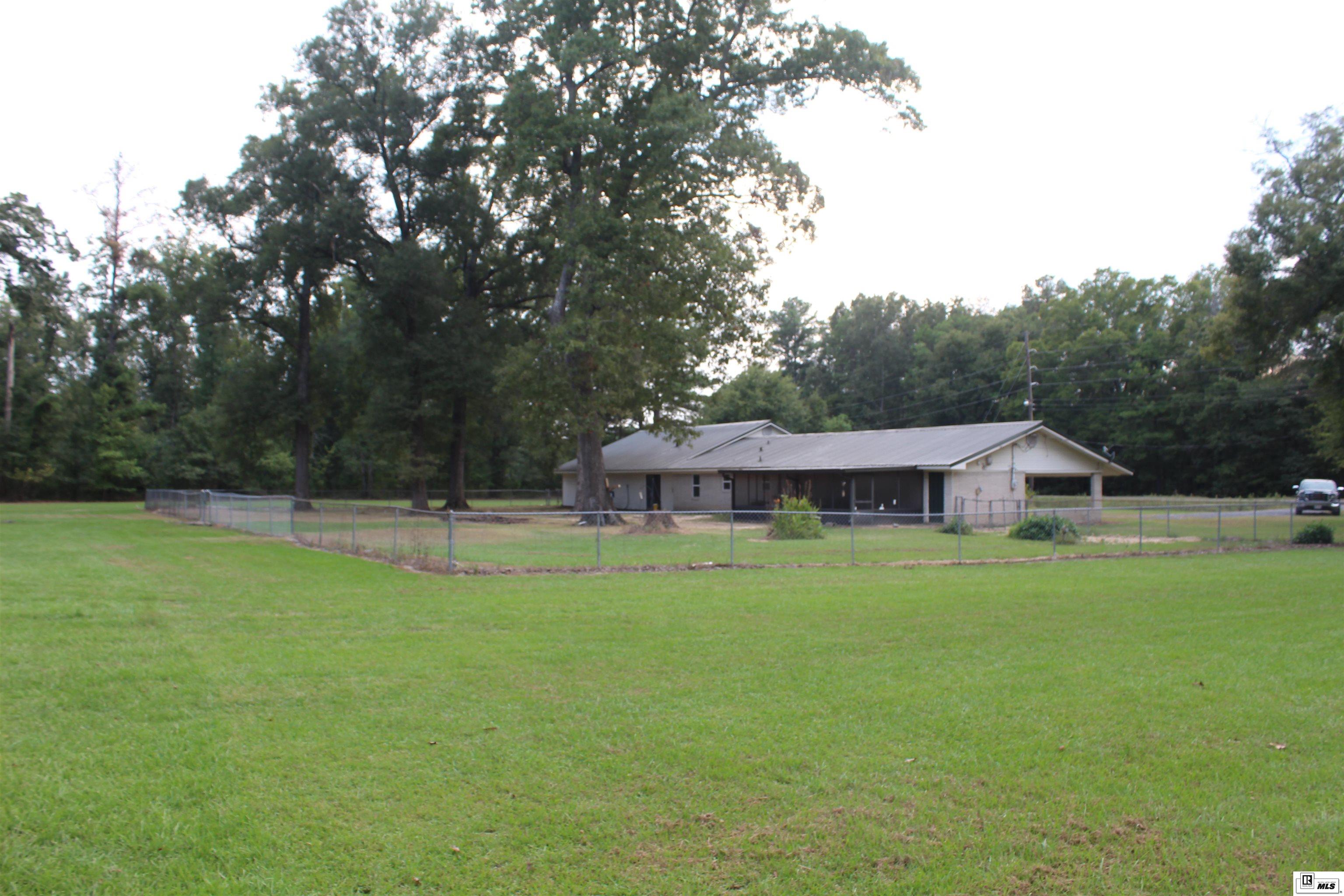 2832 Highway 594