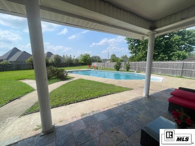 414 Thatcher Lane