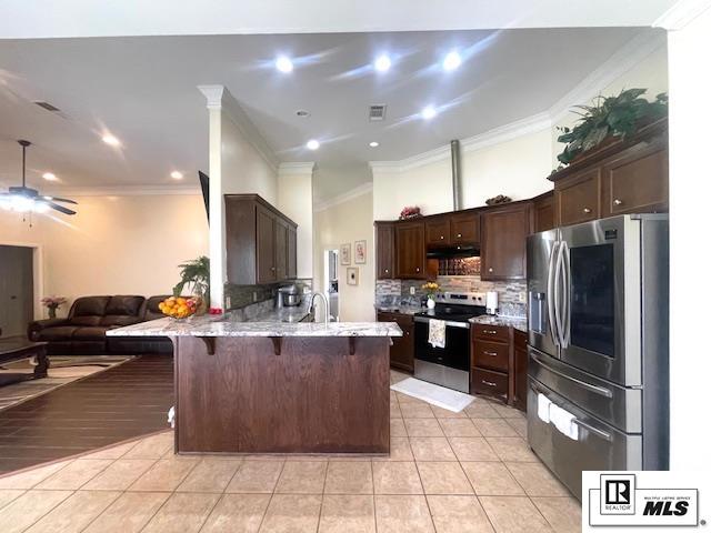 414 Thatcher Lane