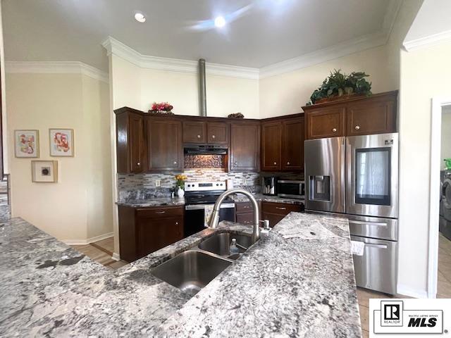 414 Thatcher Lane