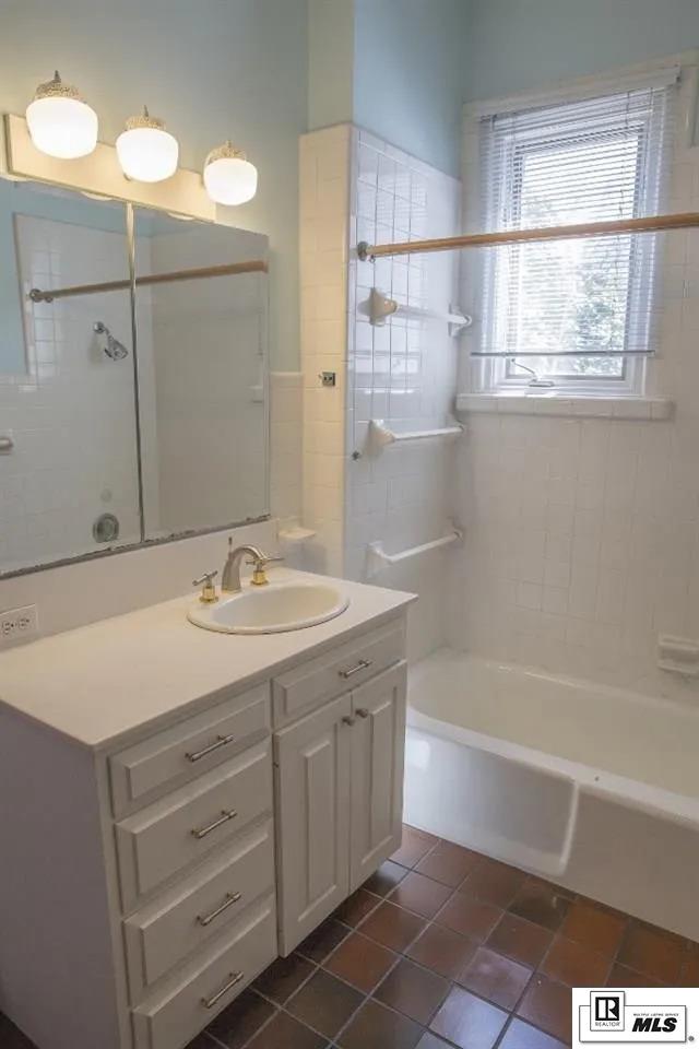 1401 3rd  Street