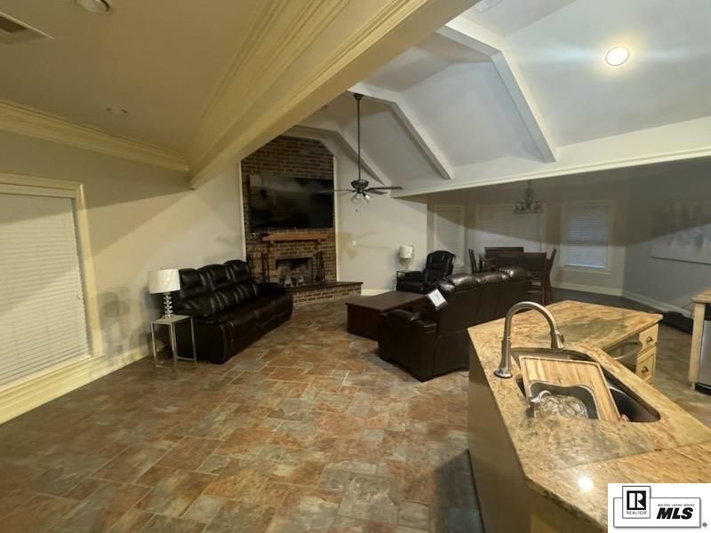 132 Creekside Drive