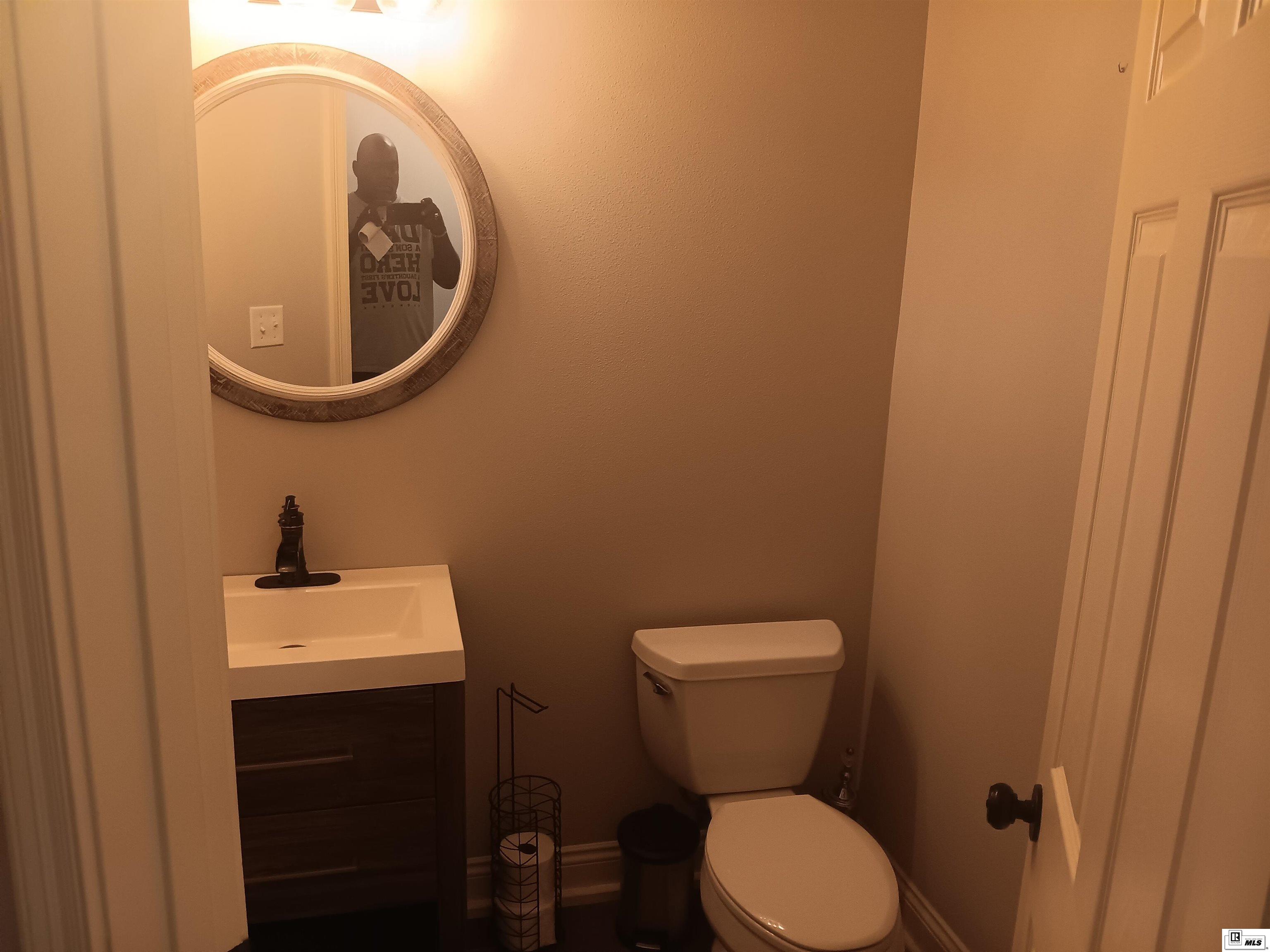 132 Creekside Drive