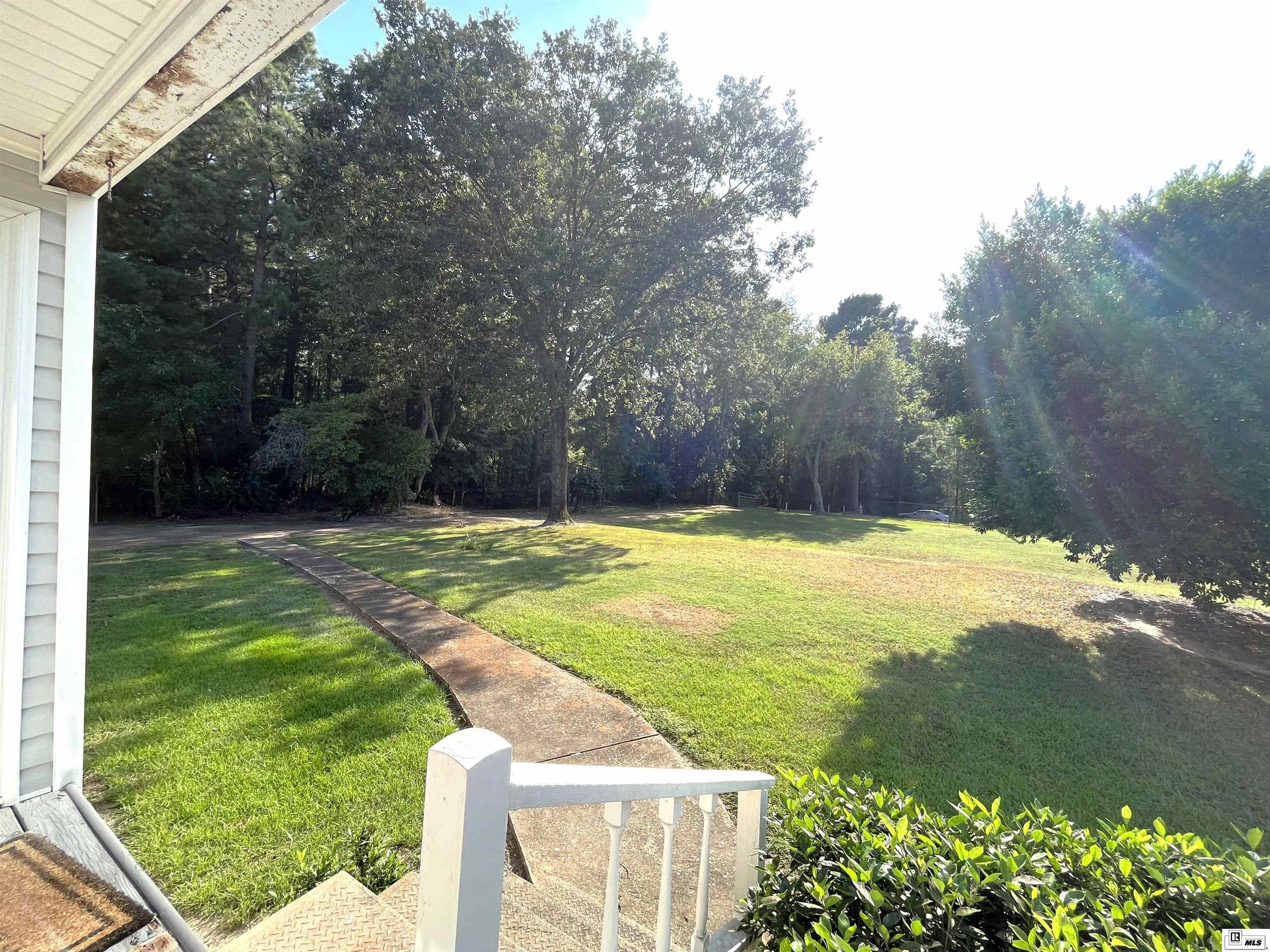 155 Twin Oaks Lane