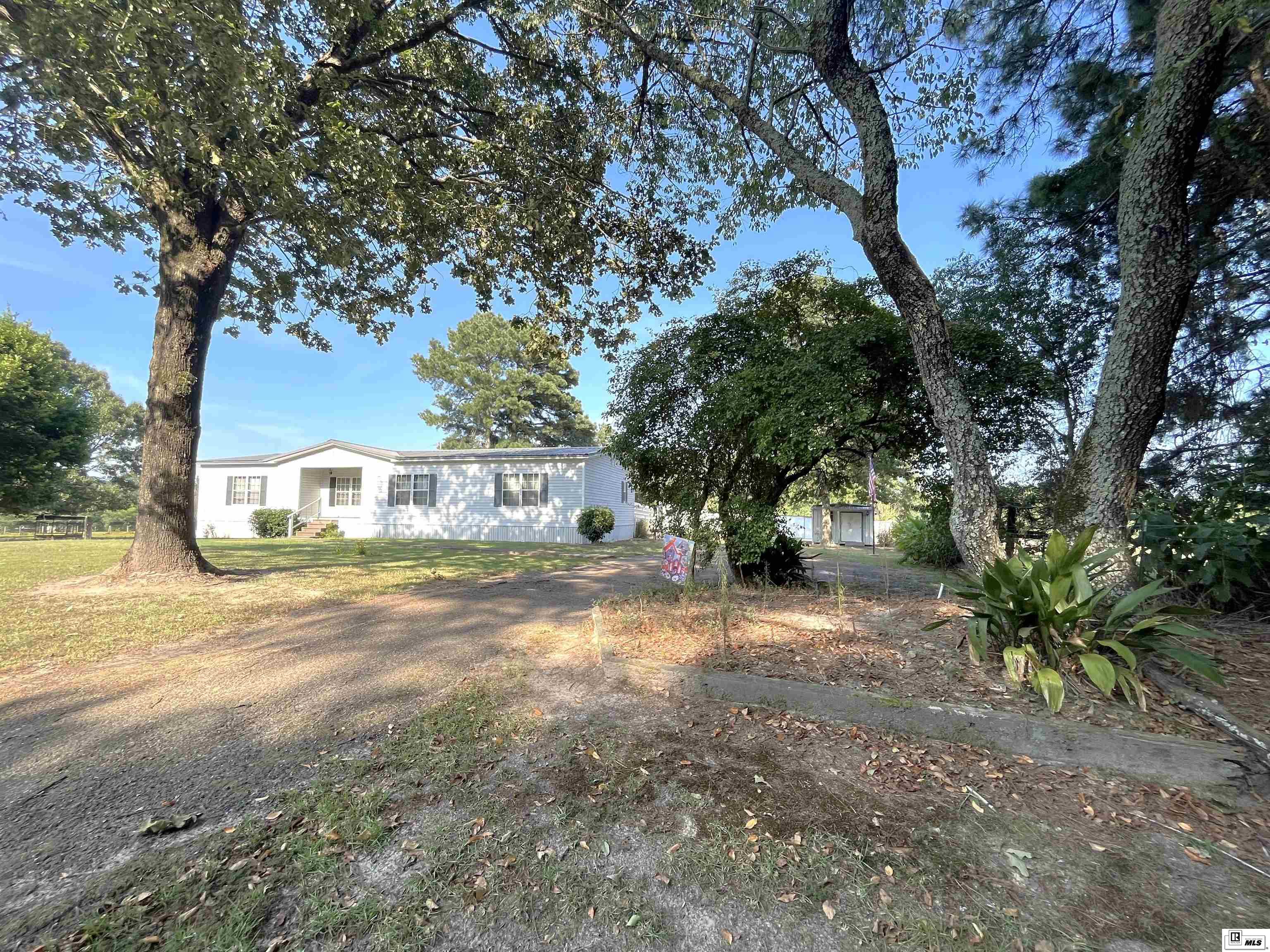 155 Twin Oaks Lane