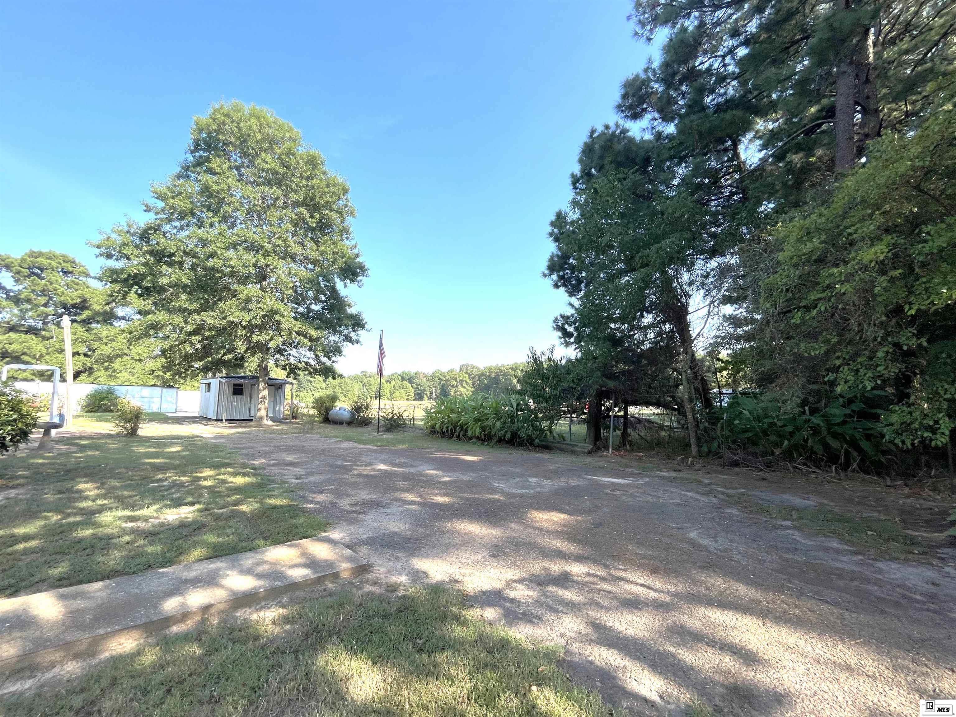 155 Twin Oaks Lane