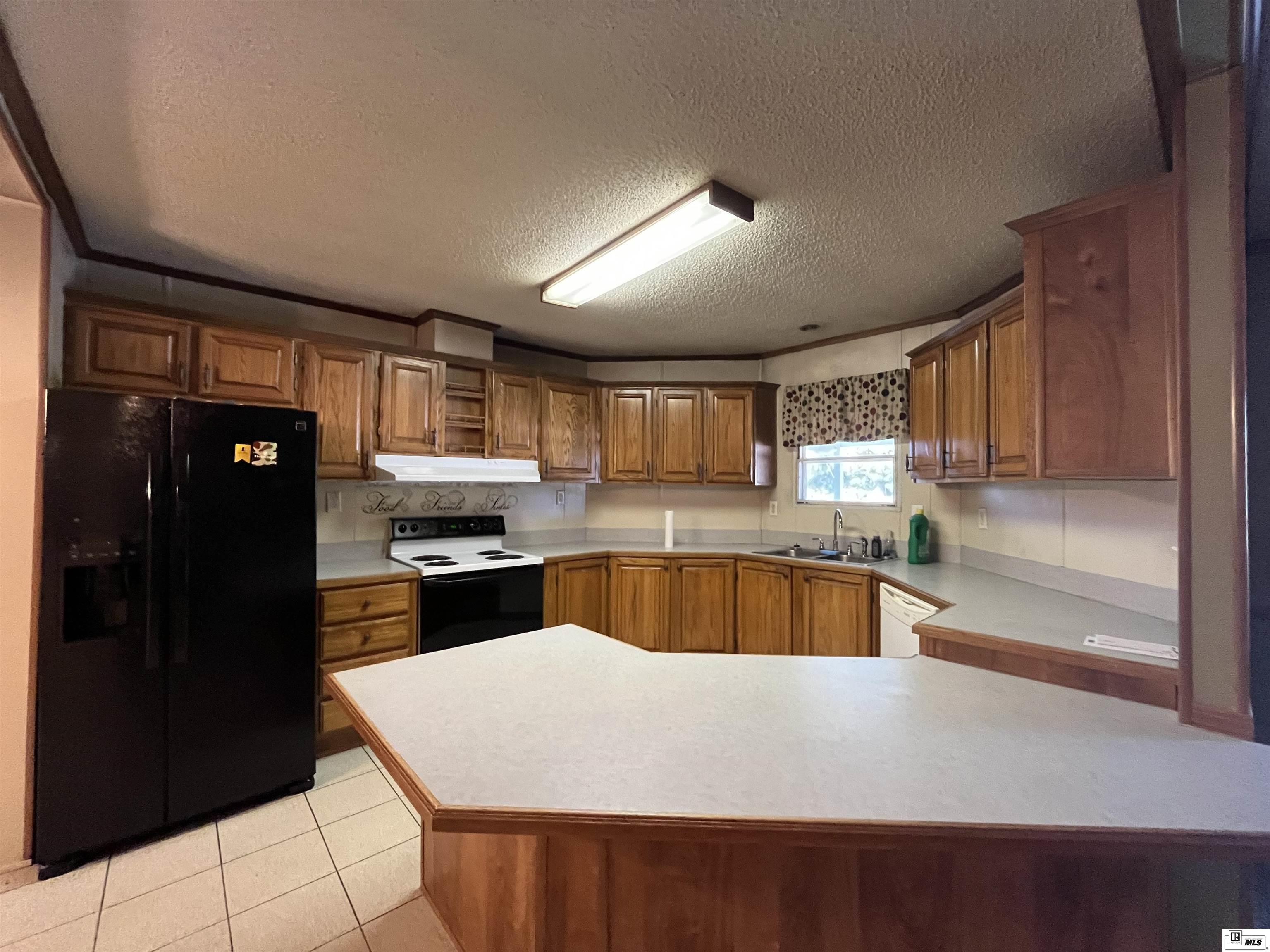 155 Twin Oaks Lane