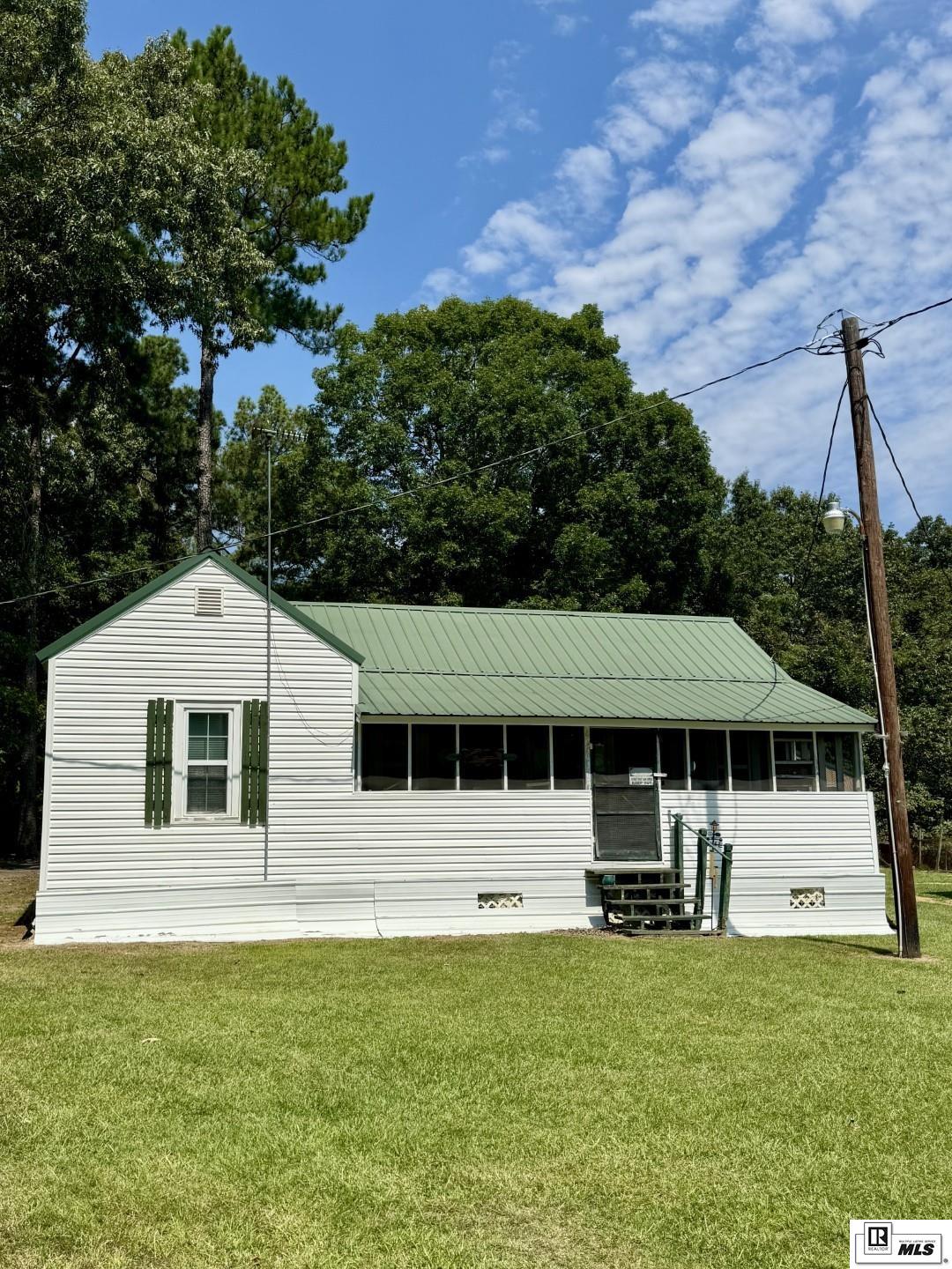 131 Cedar Grove Church