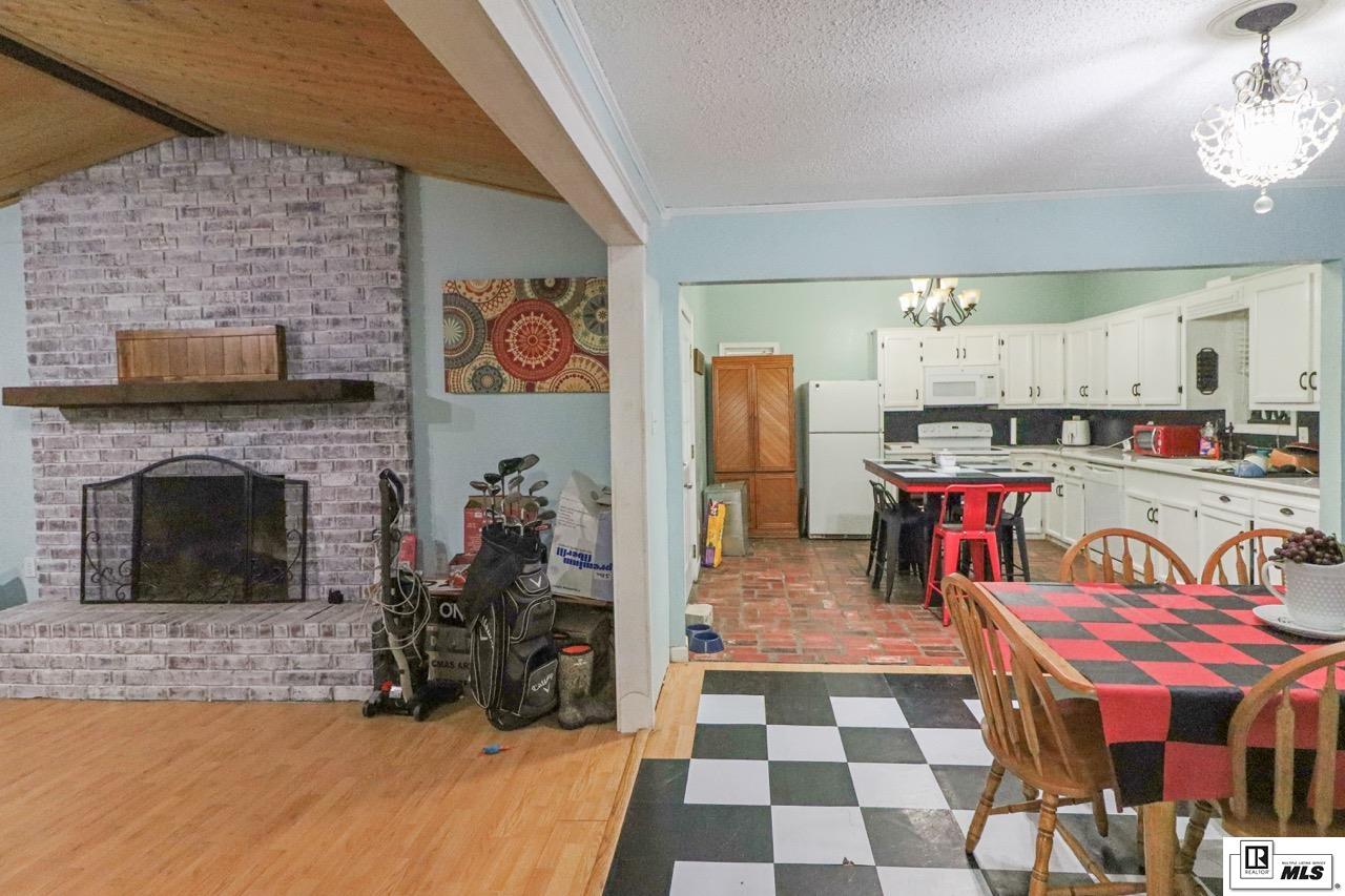 548 Tull Road