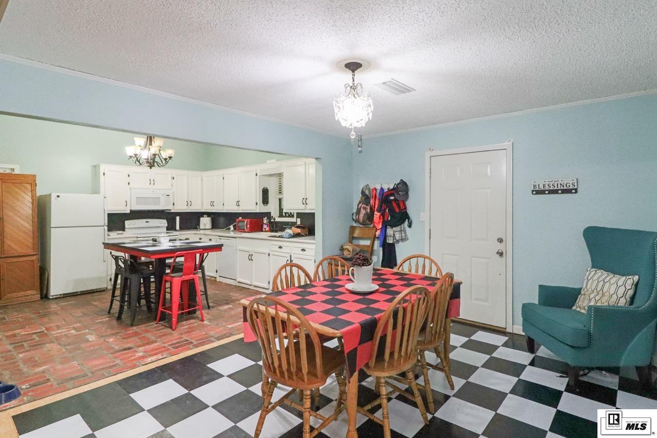 548 Tull Road