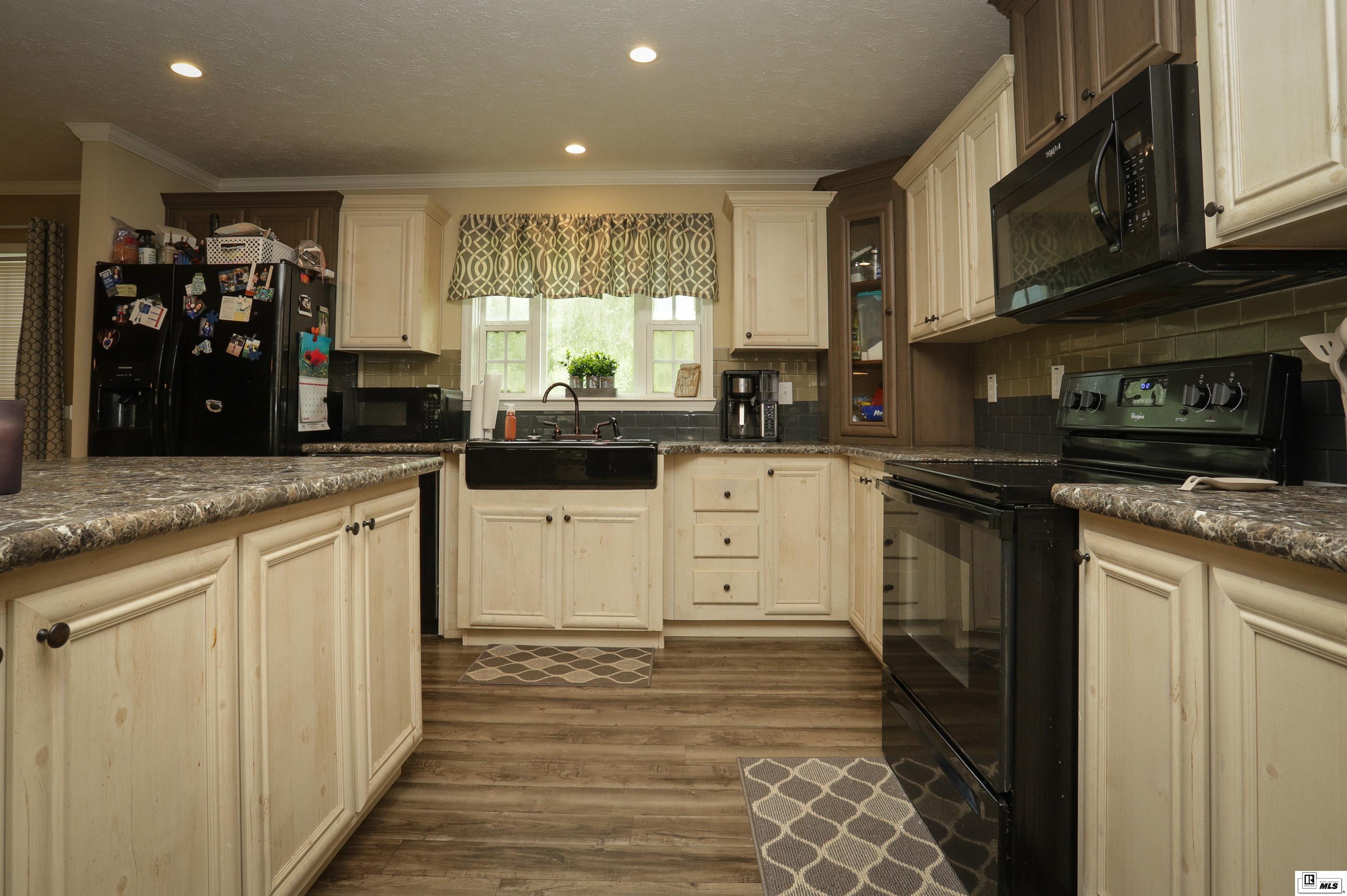 447 Shalimar Drive