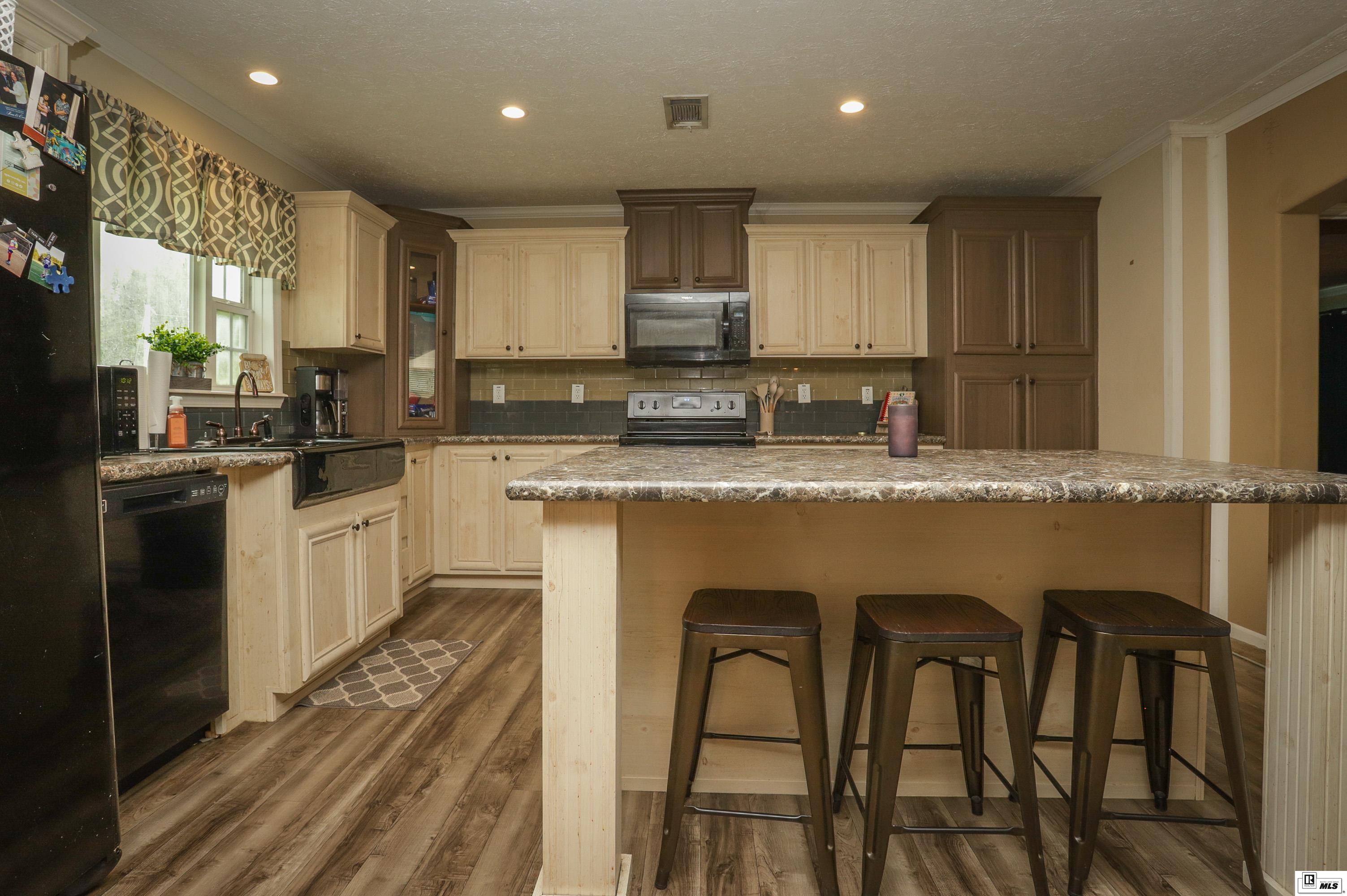 447 Shalimar Drive